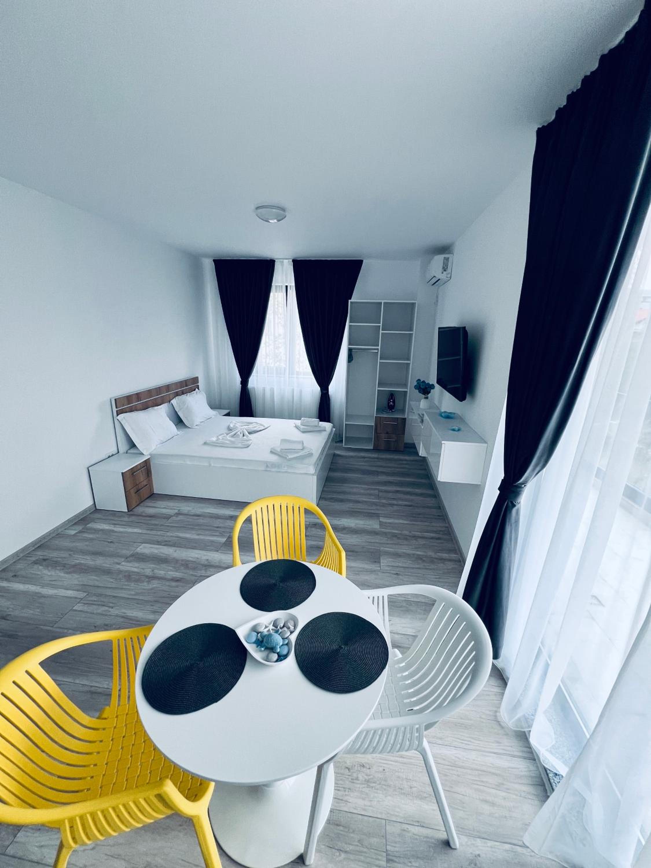 Sea Panorama Apartments & Free Parking view 3