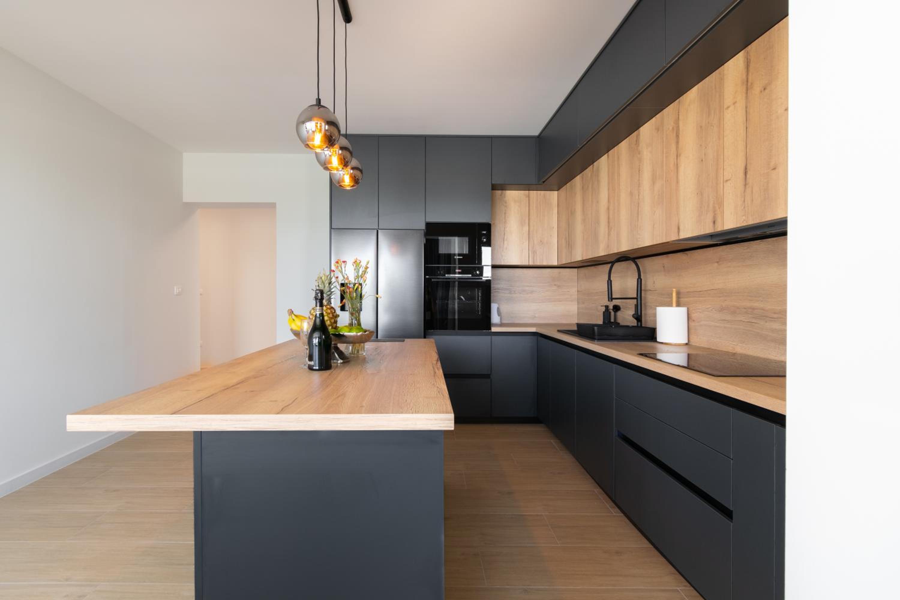 Apartments Ela