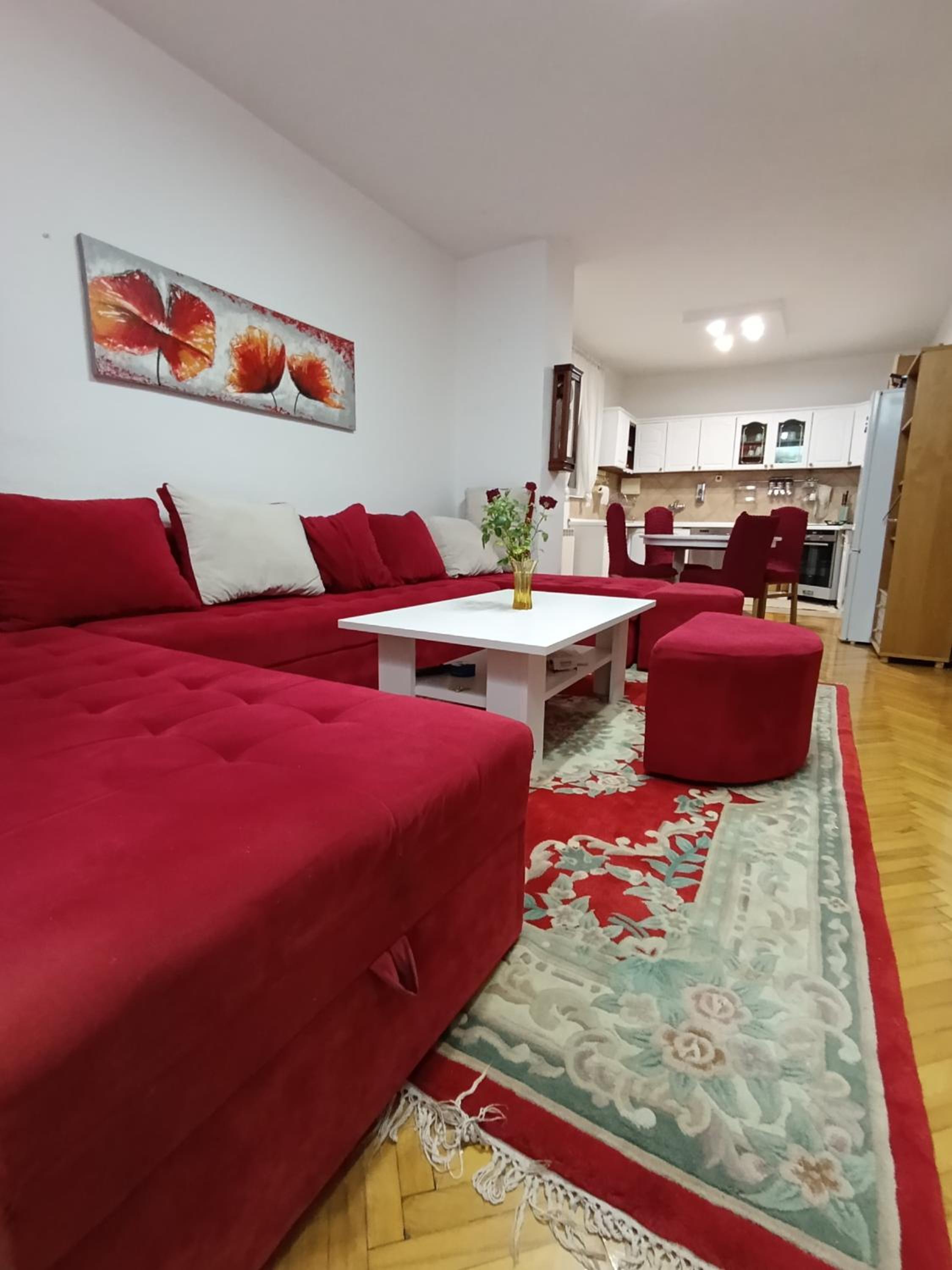 Apartment Tarik