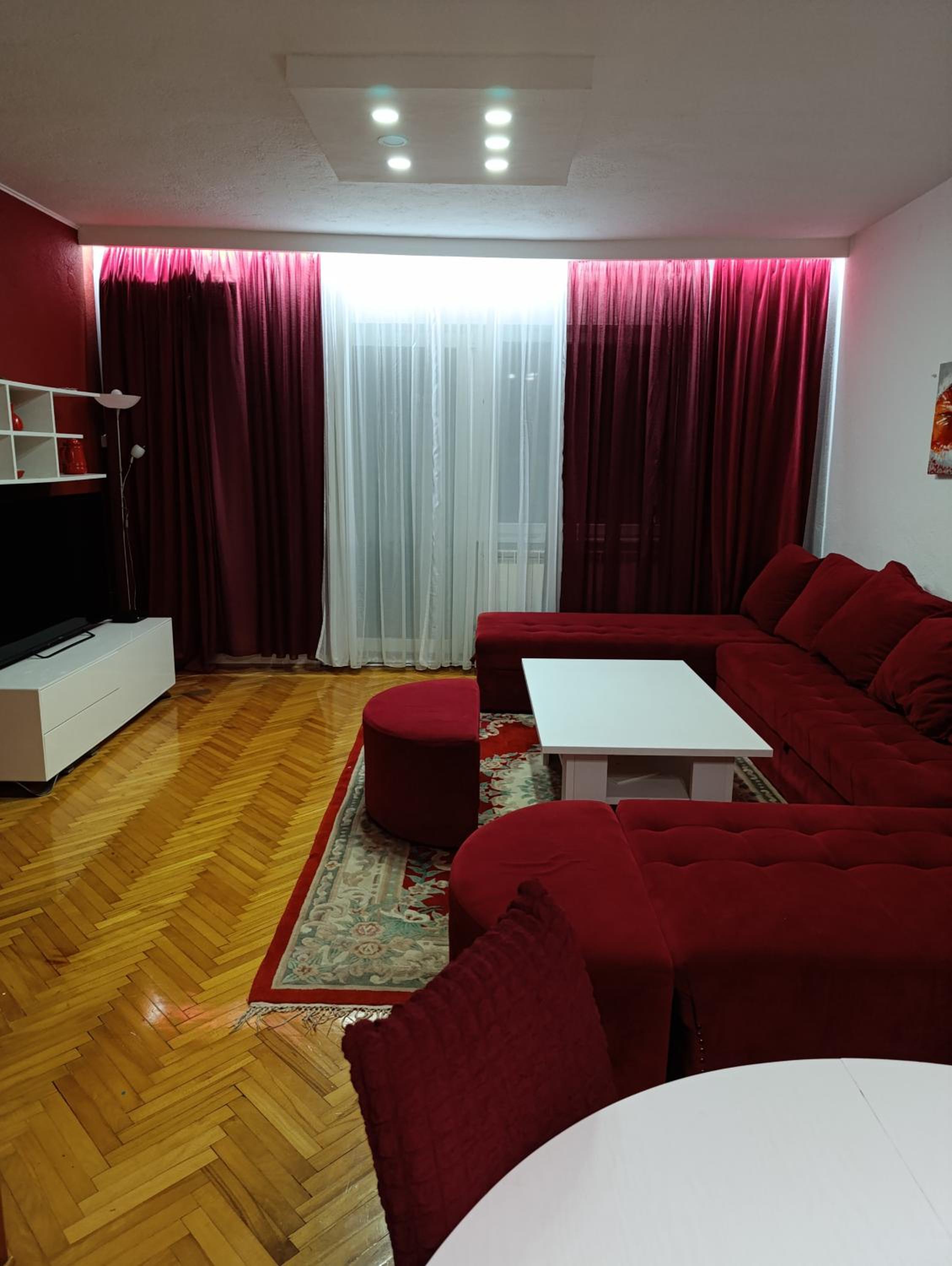 Apartment Tarik