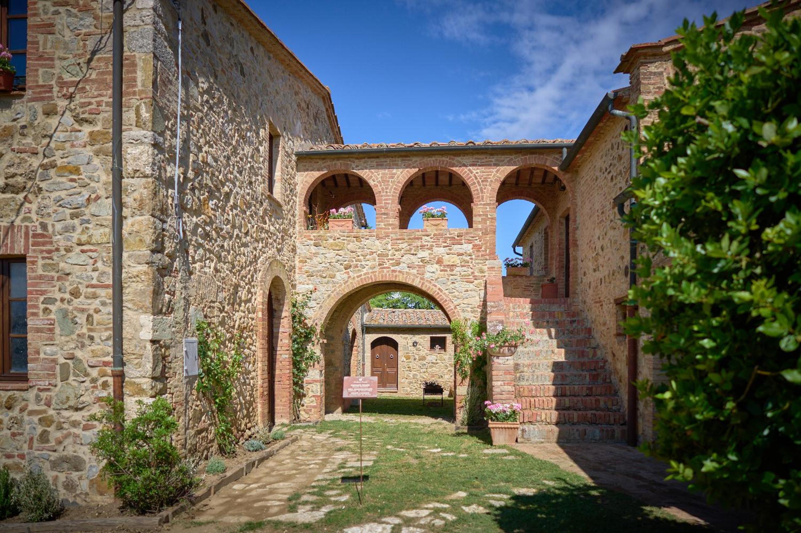 Agriturismo Le Case view 4