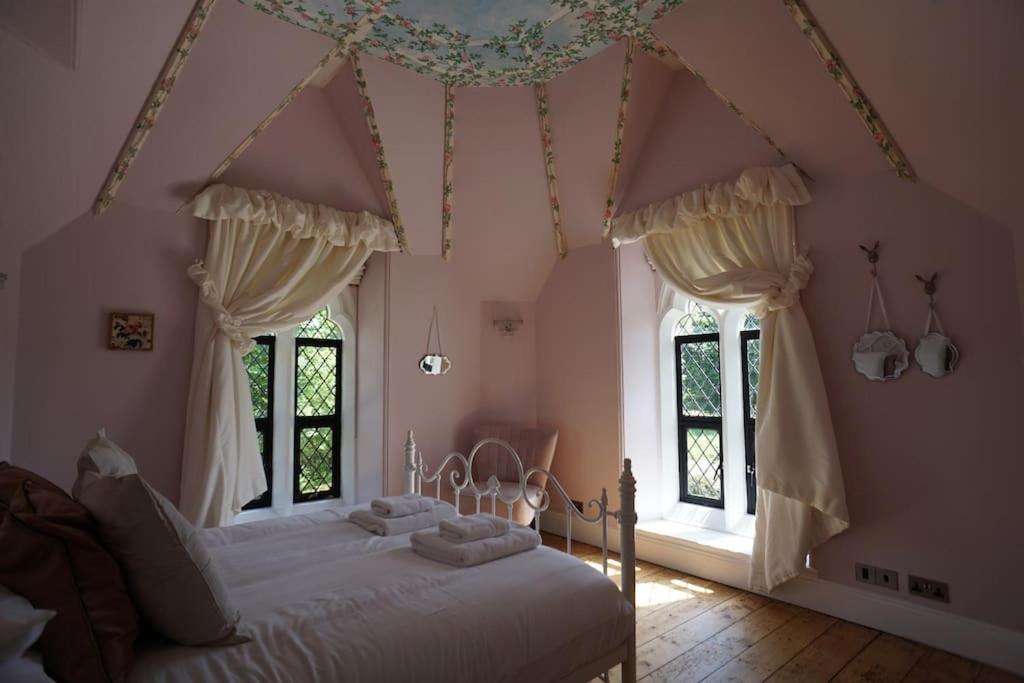 Spectacular School House & Hall view 5