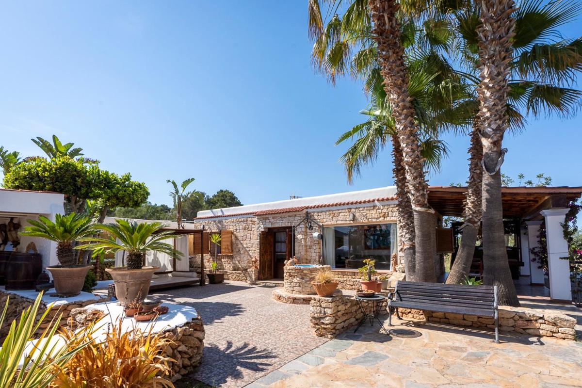 Villa Can Cardona