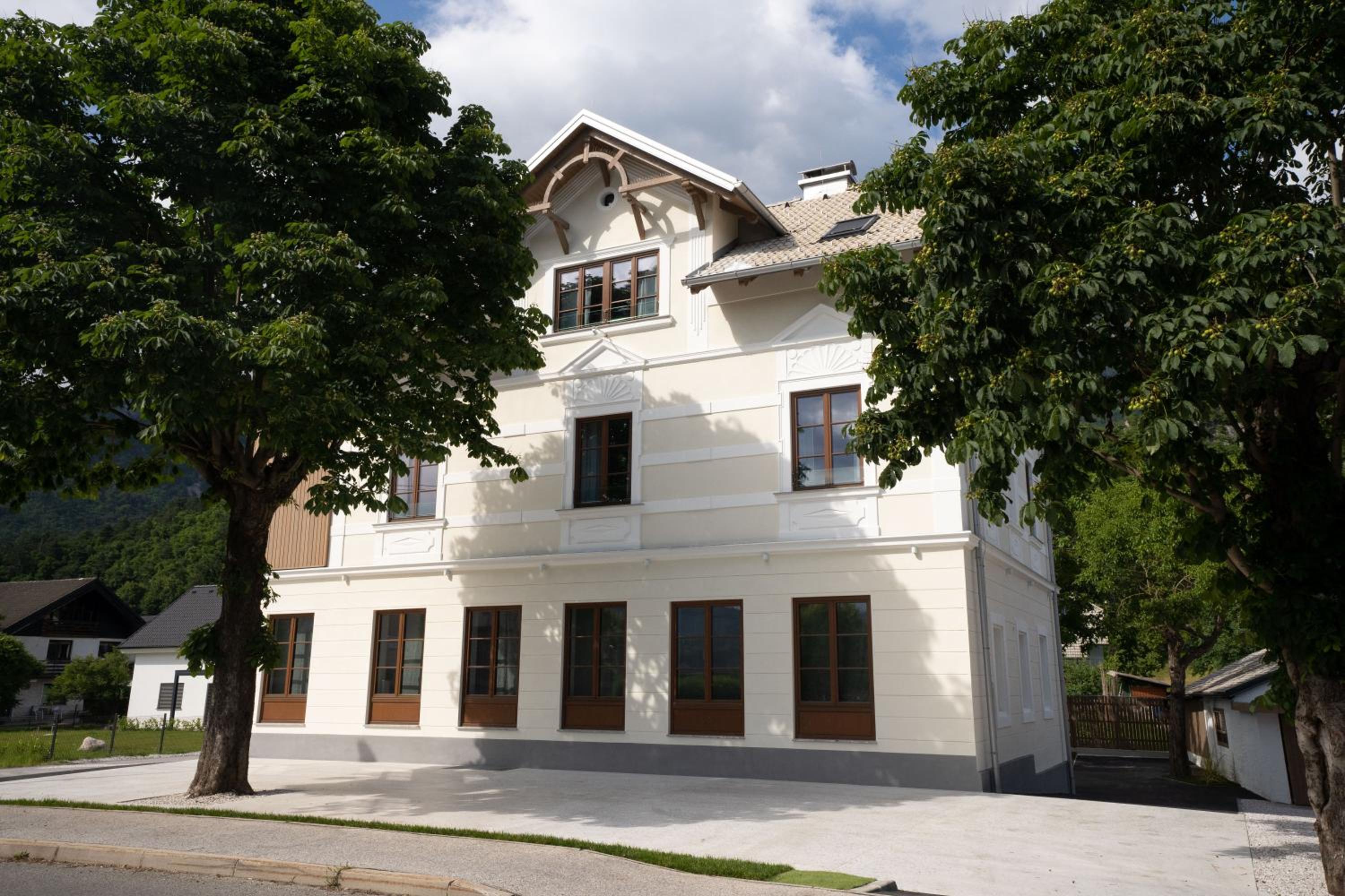 Photo 19