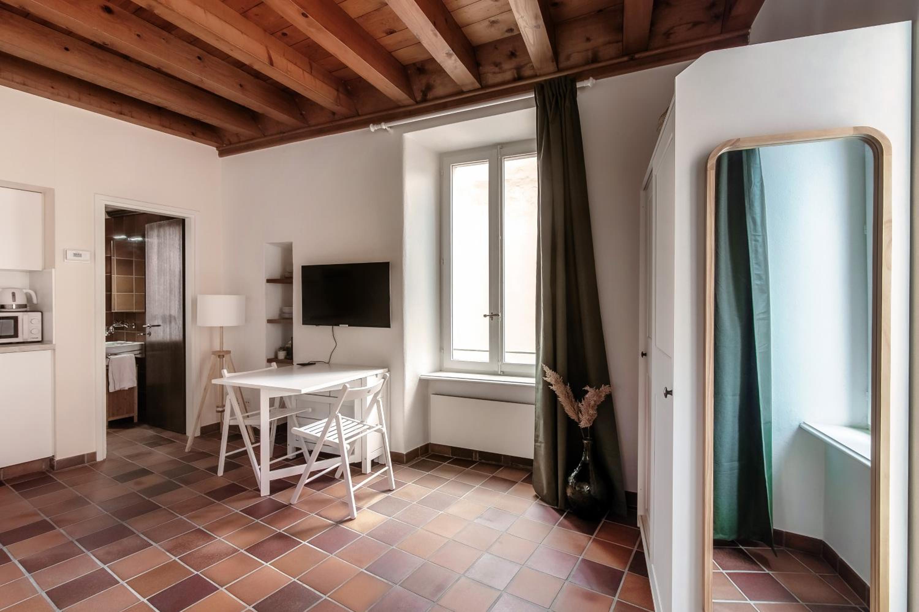 Pardo Apartments by Quokka 360 - Locarno old town