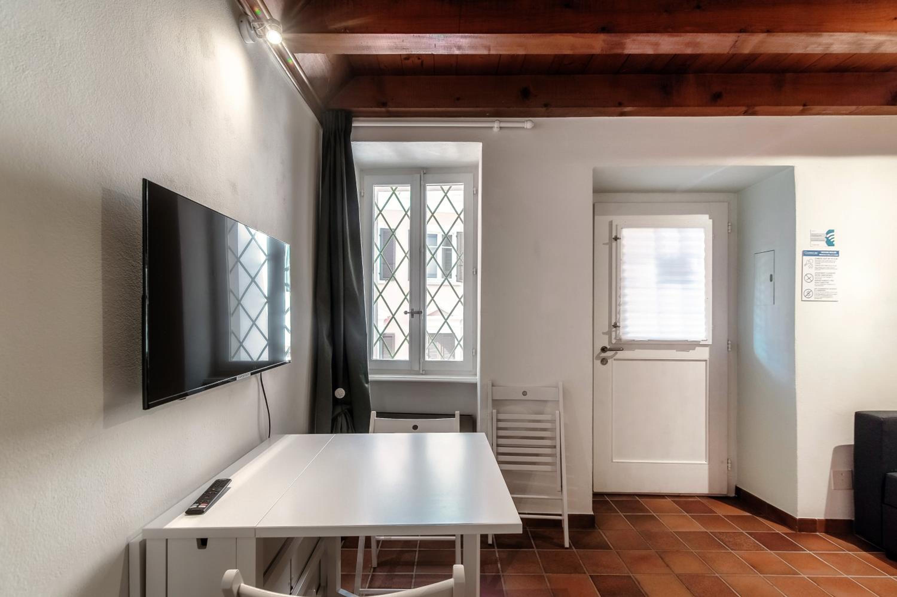 Pardo Apartments by Quokka 360 - Locarno old town