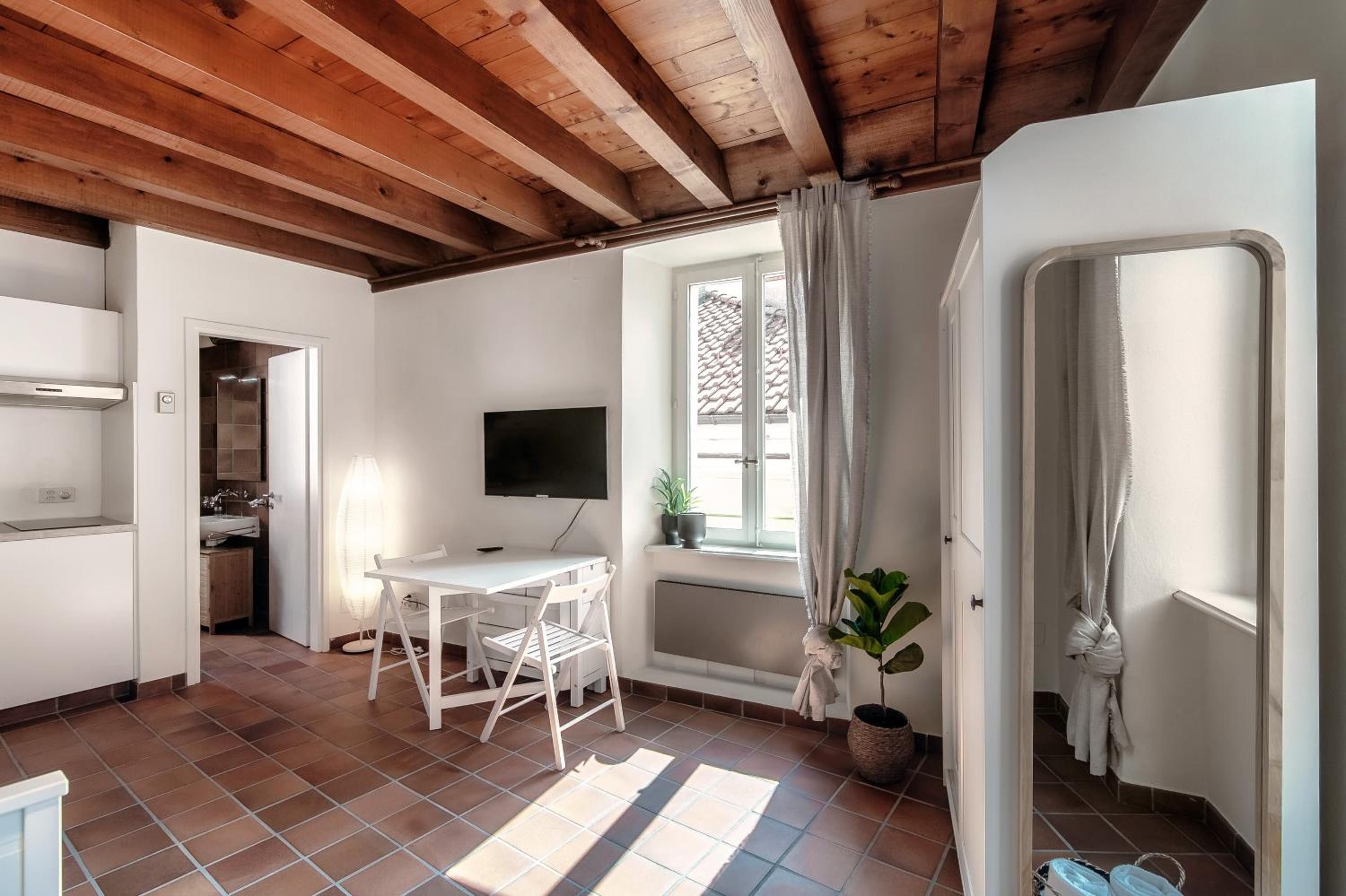 Pardo Apartments by Quokka 360 - Locarno old town