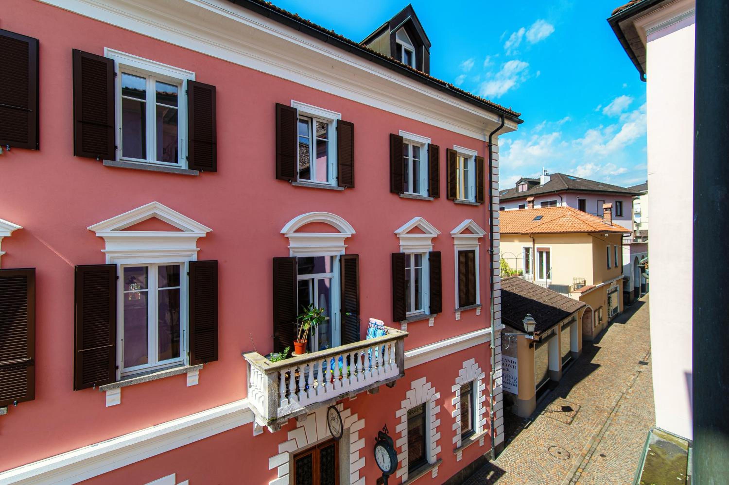 Pardo Apartments by Quokka 360 - Locarno old town