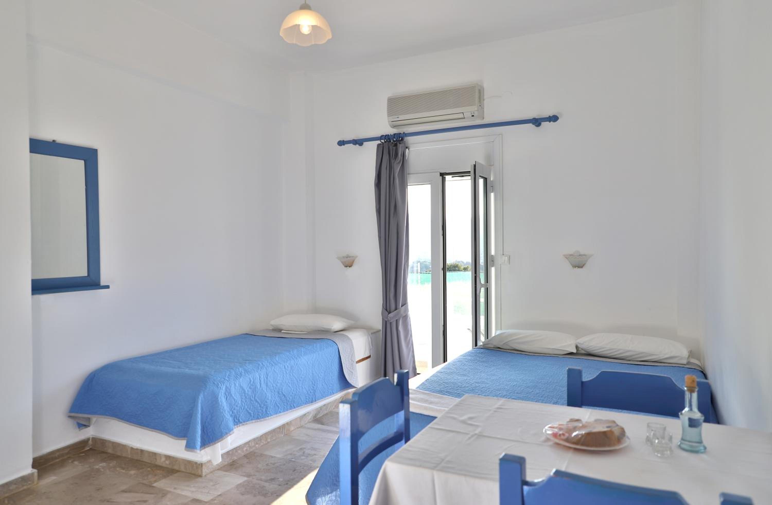 Helios Studios & Apartments