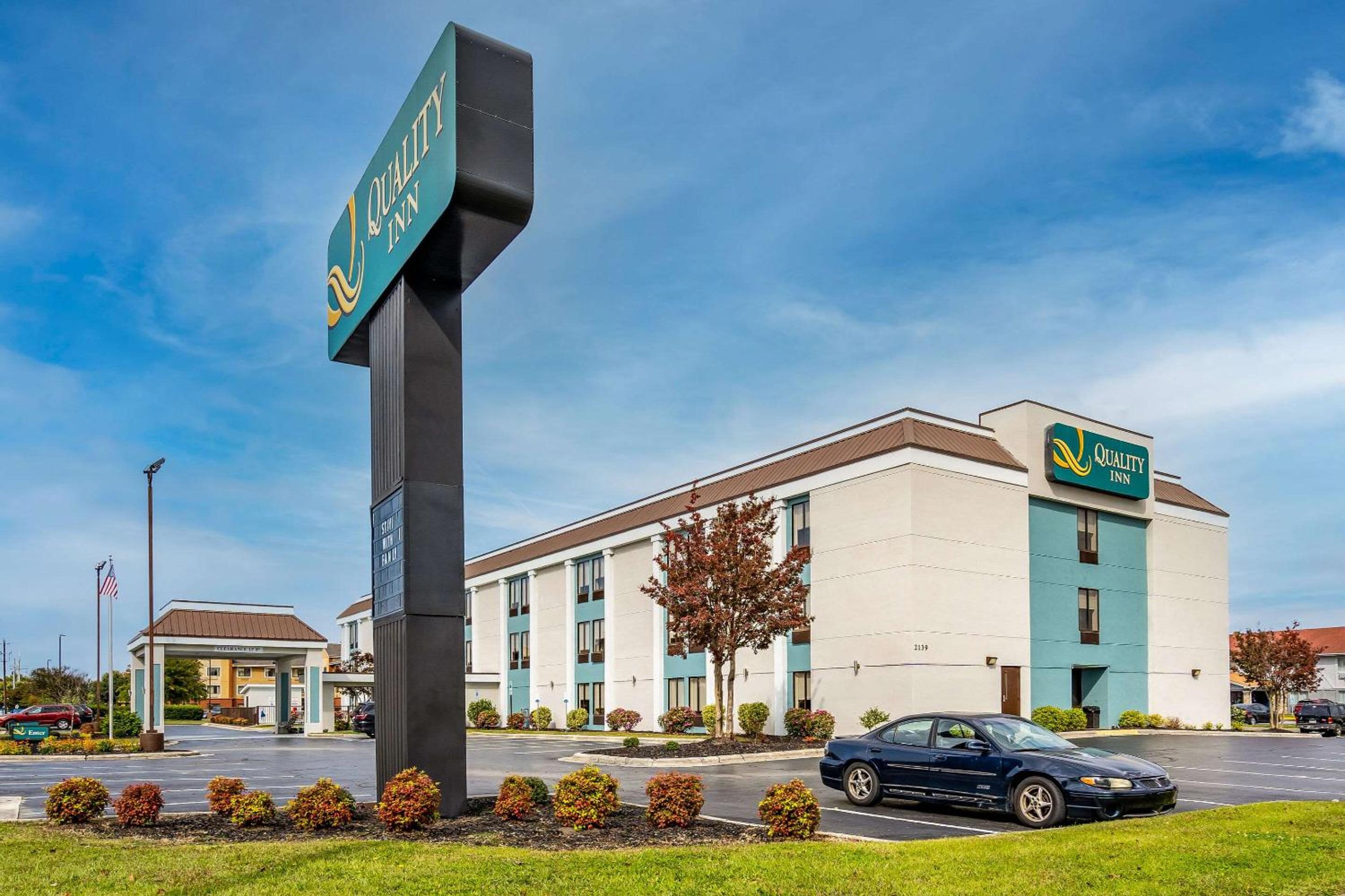 Jacksonville Vacations - Quality Inn Jacksonville near Camp Lejeune - Property Image 4