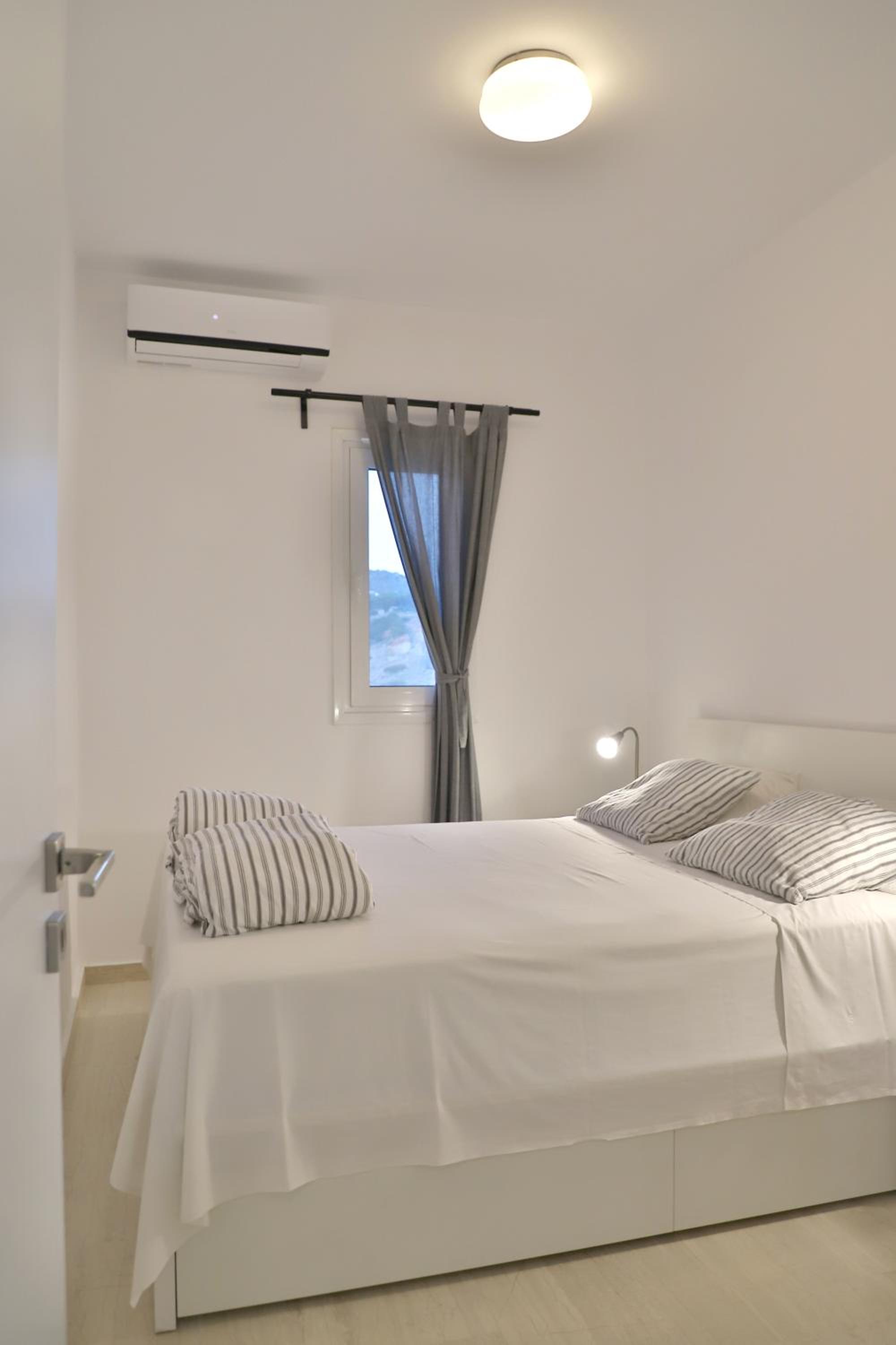 Helios Studios & Apartments