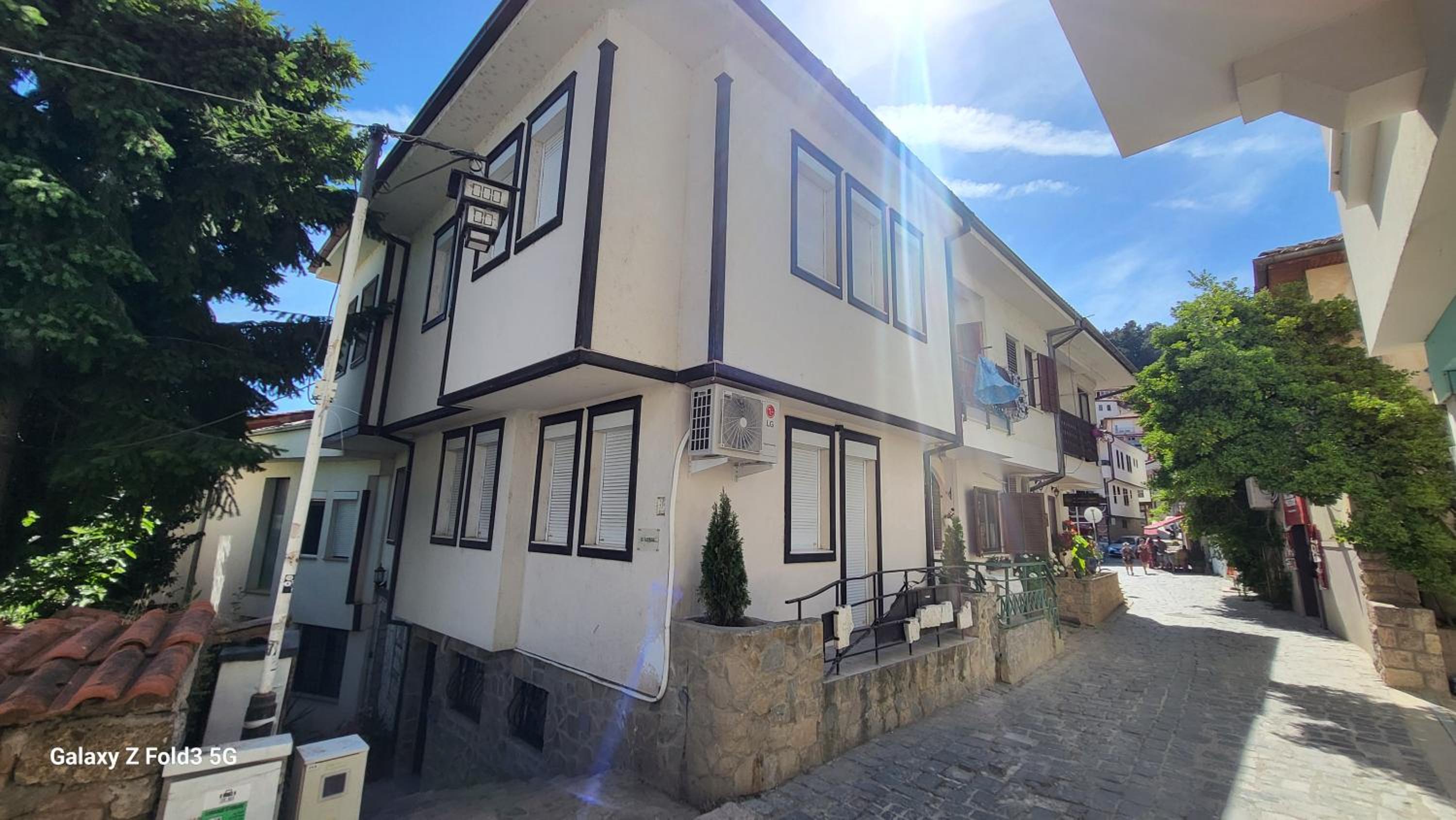 Global Apartments