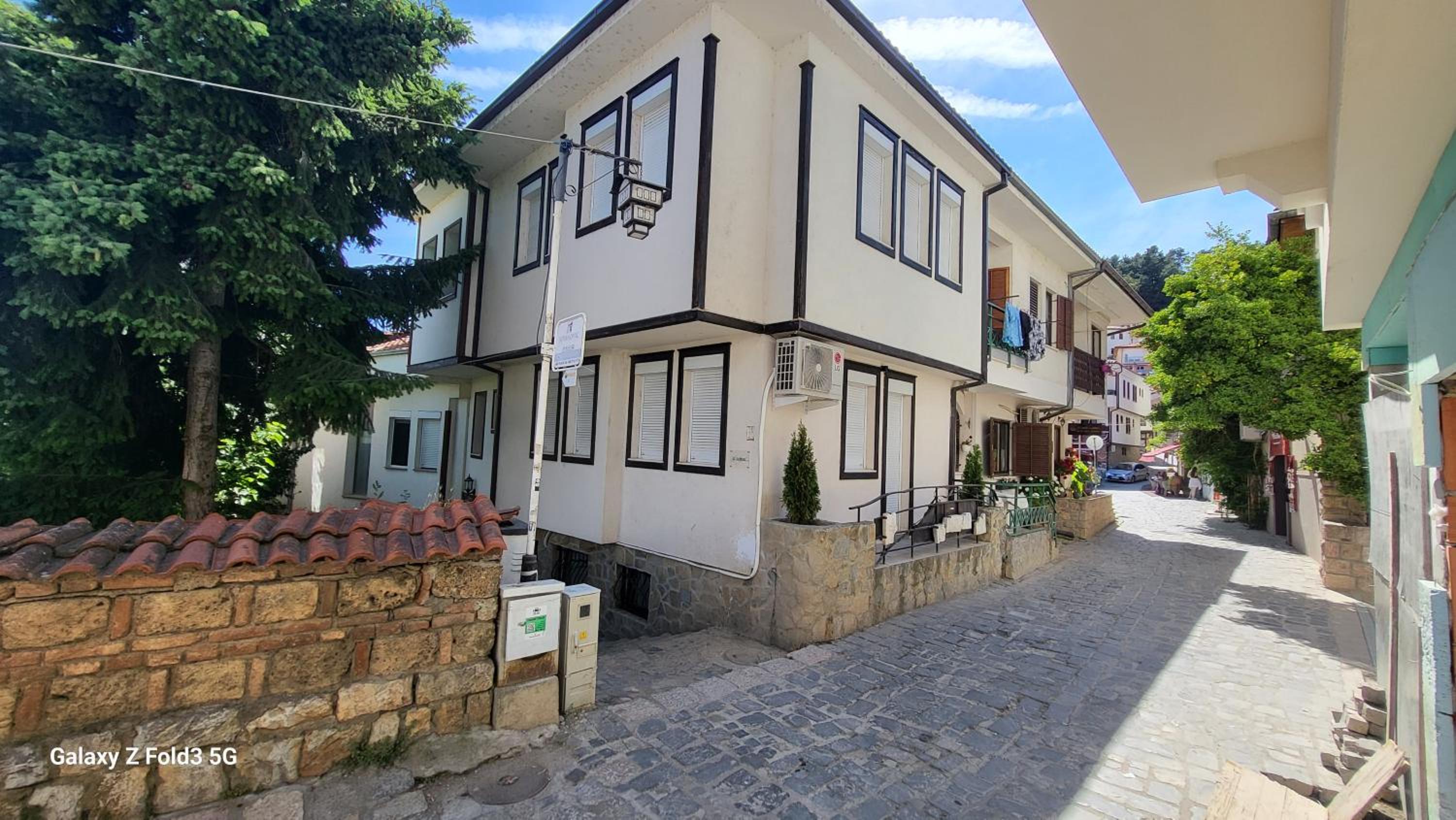 Global Apartments