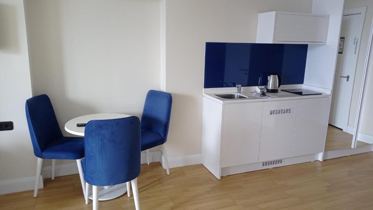 Orbi City C bl 2 room