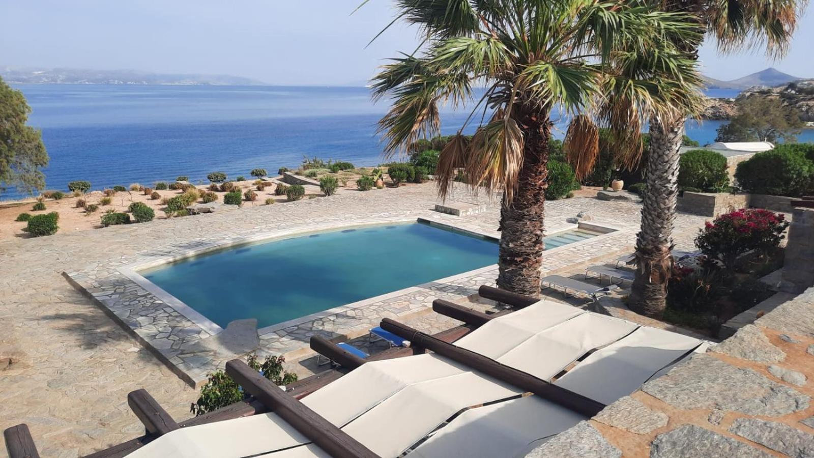 Villa Antinaxos
