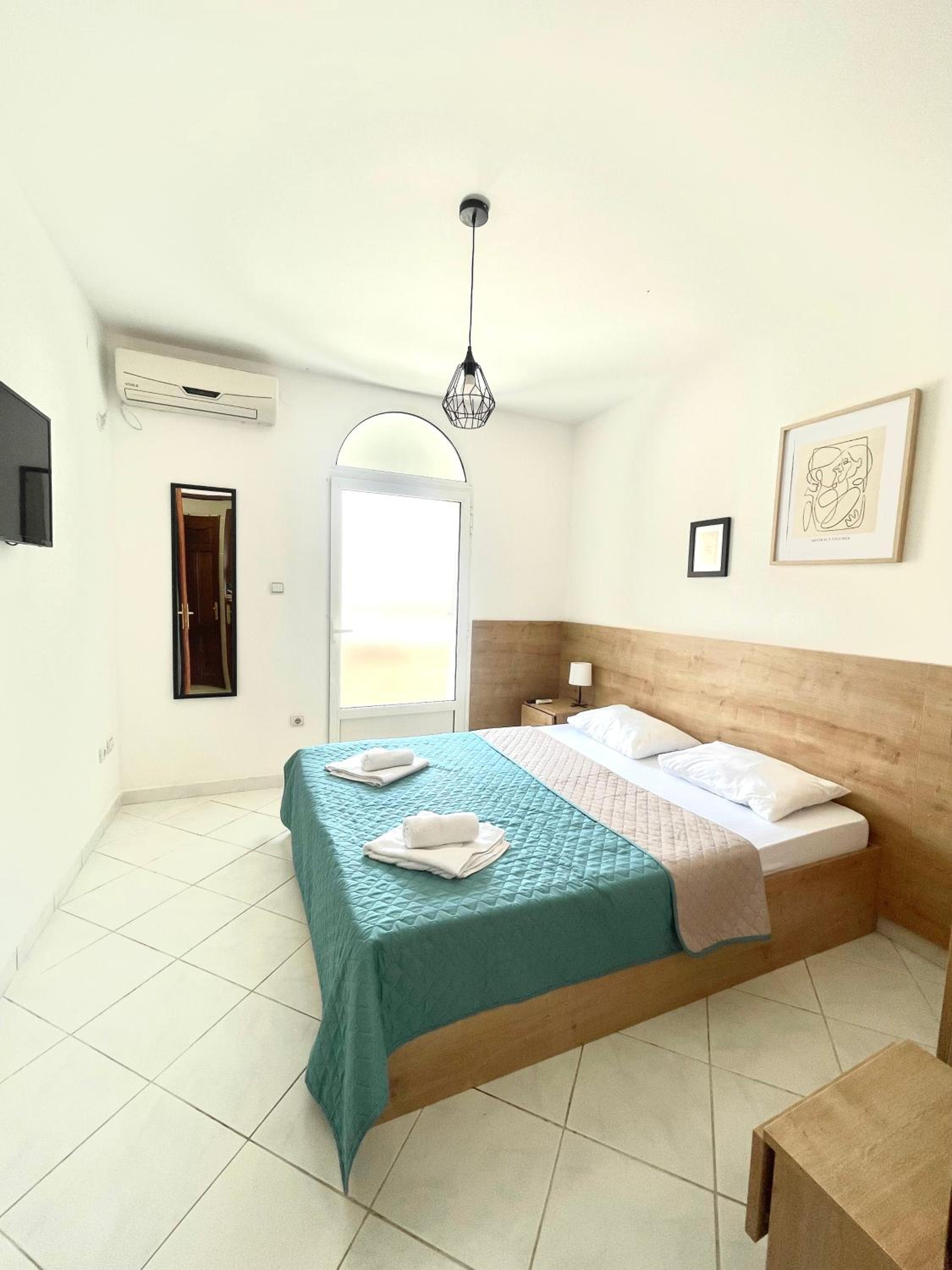 Azzur apartments