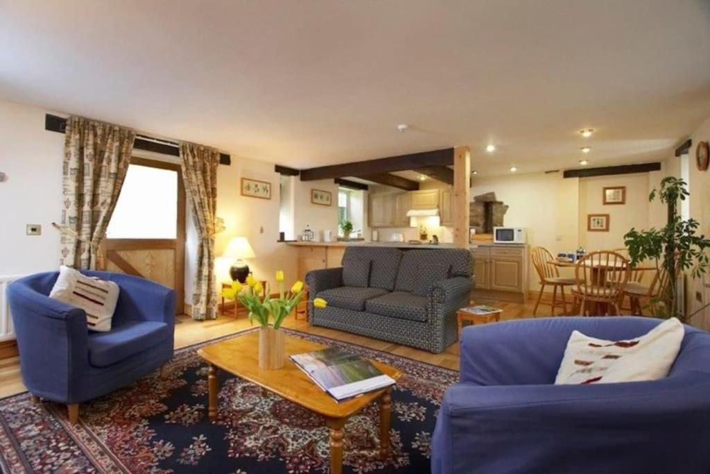 Bush Nook Farmhouse view 2