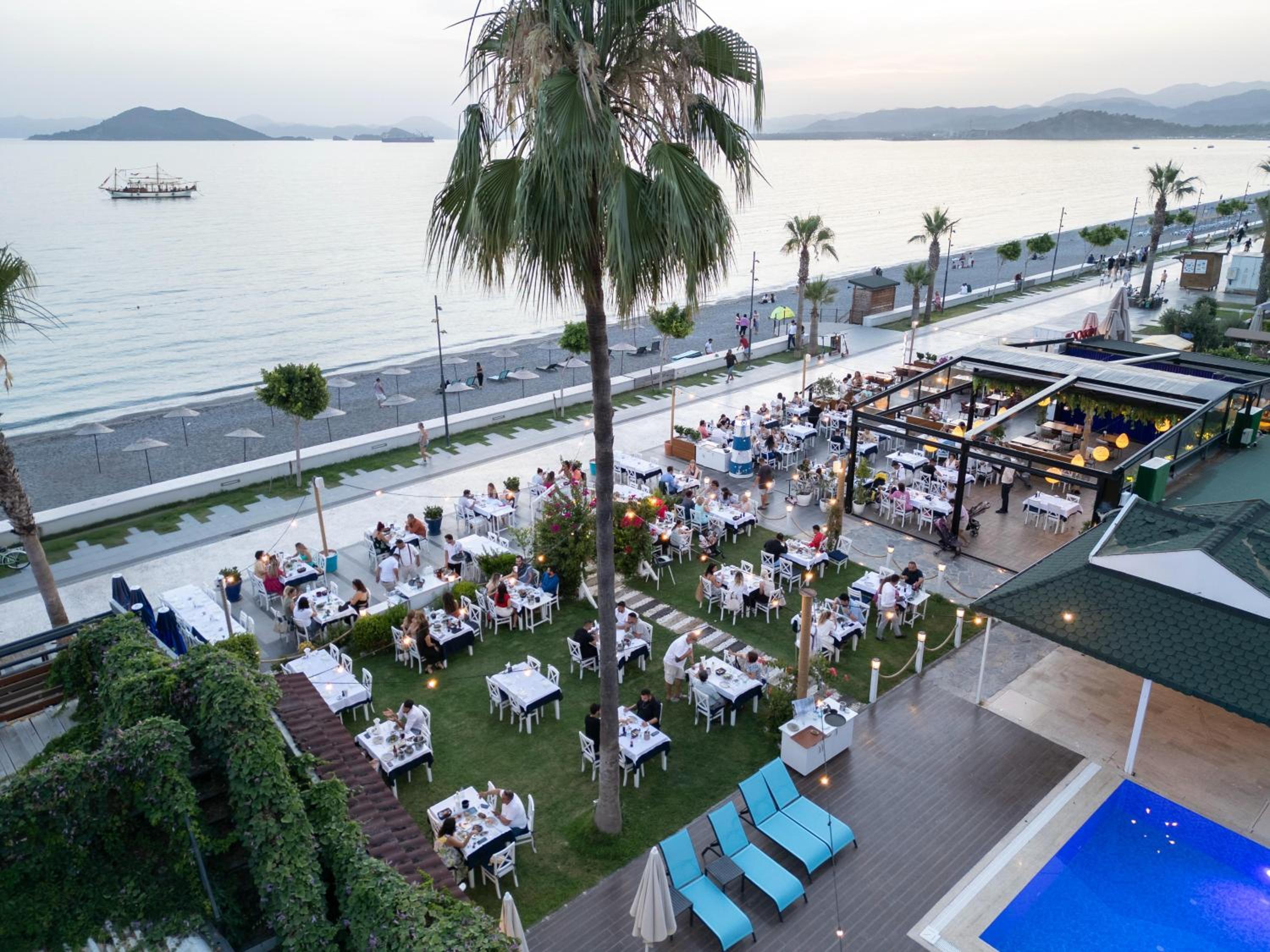 Uras Beach Otel - Image 11