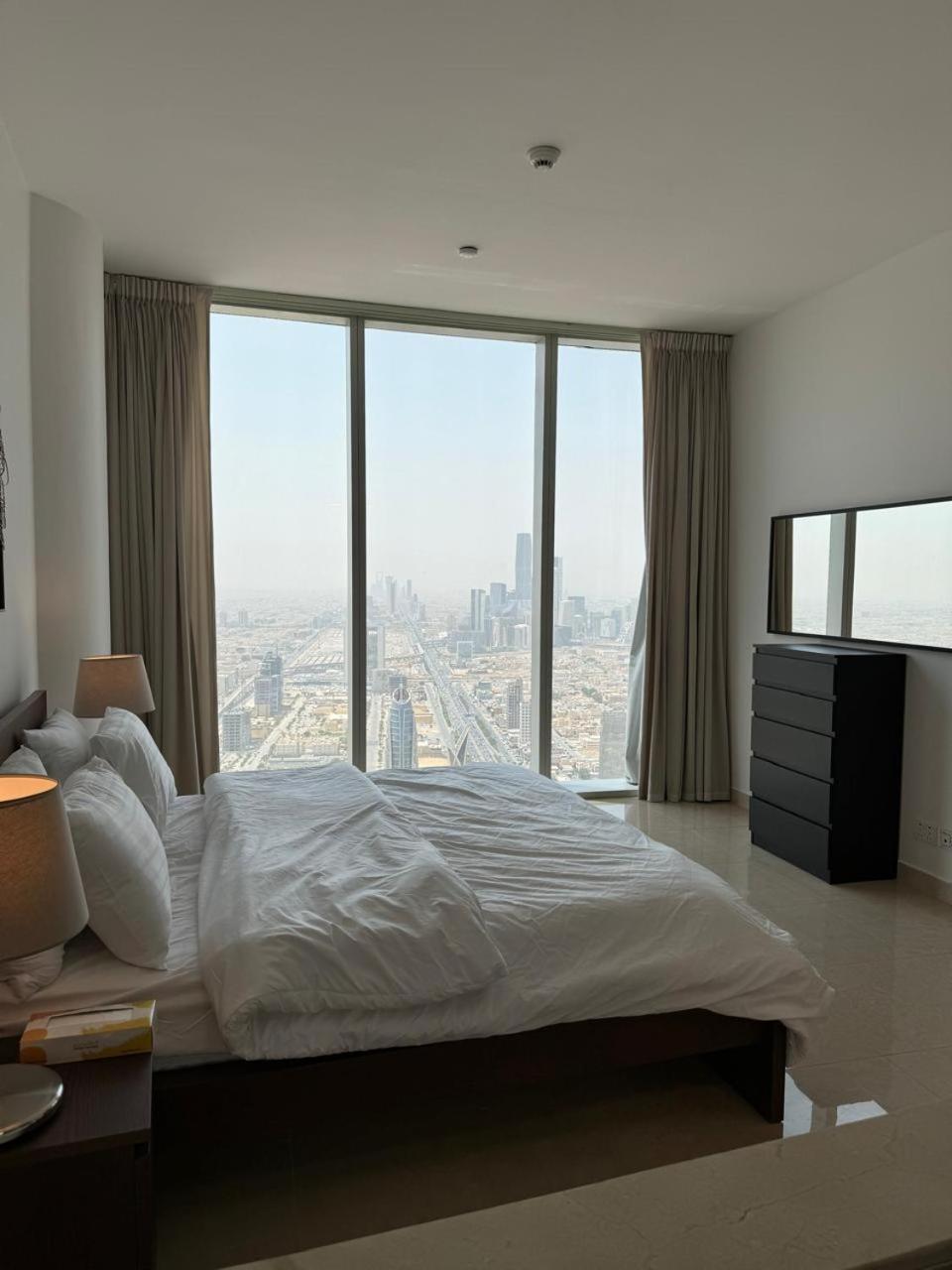 1Bedroom 54th floor Rafal Tower