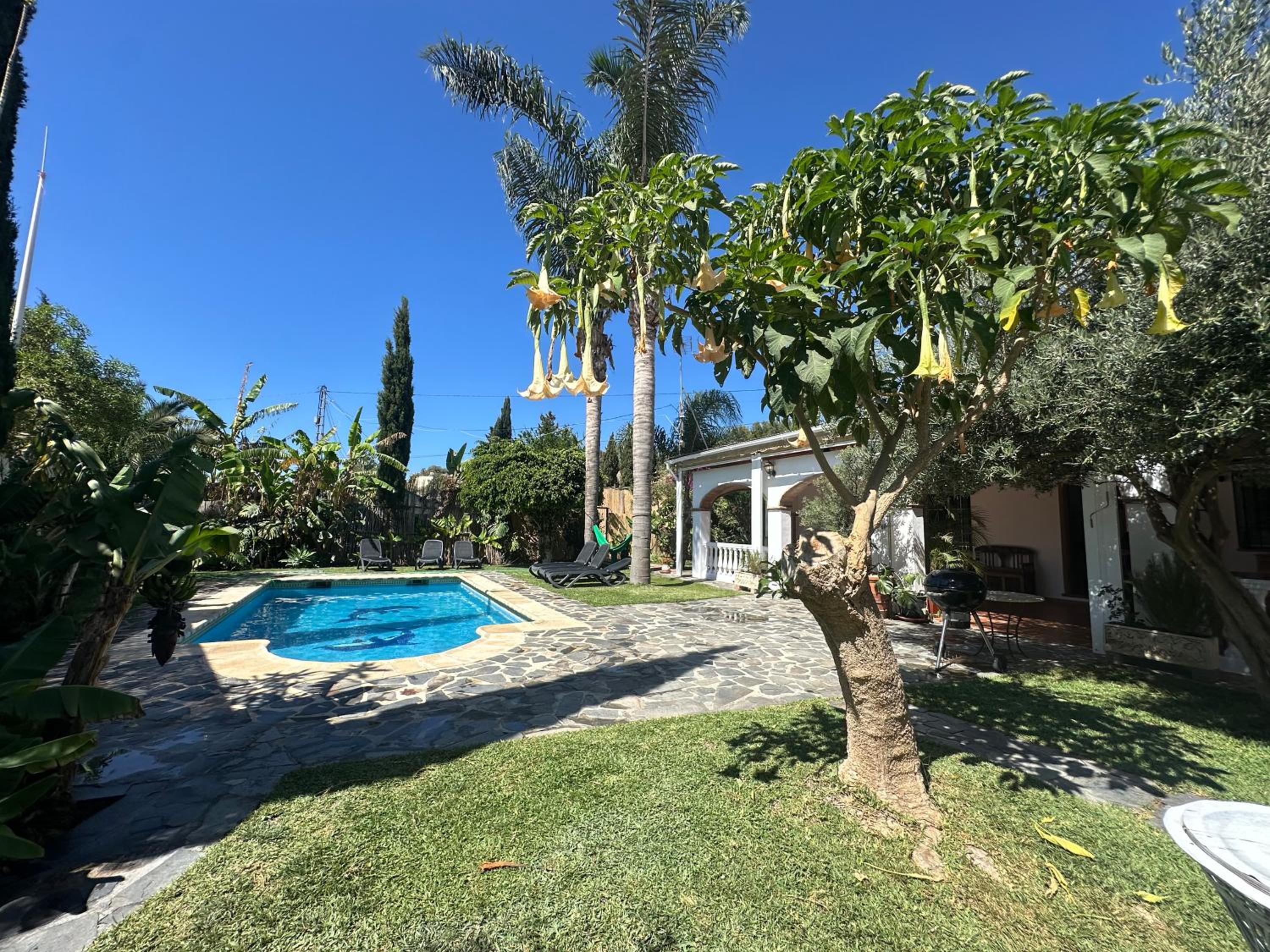 Villa Piscina & Jacuzzi Privado