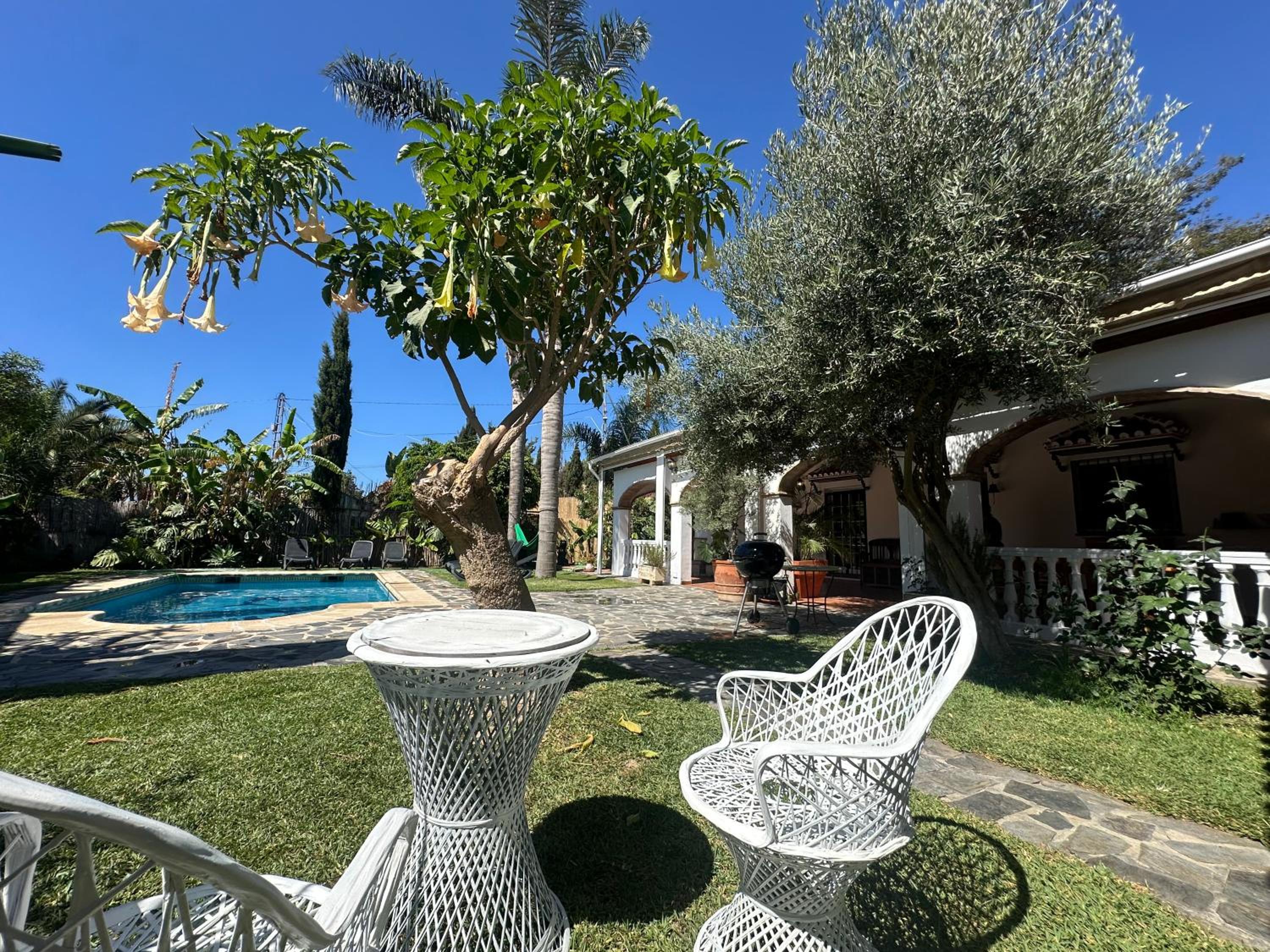 Villa Piscina & Jacuzzi Privado