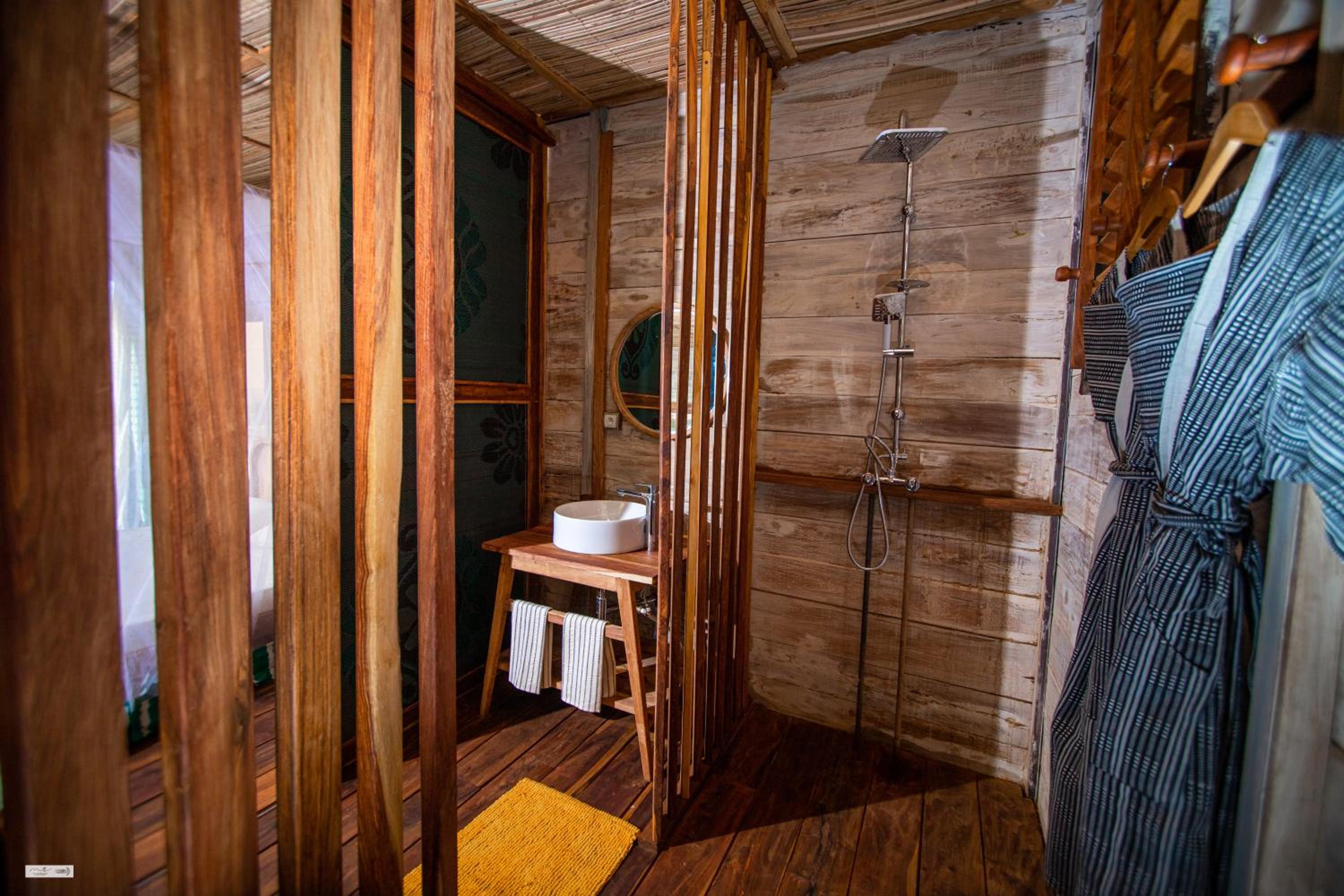 Le Campement view 4