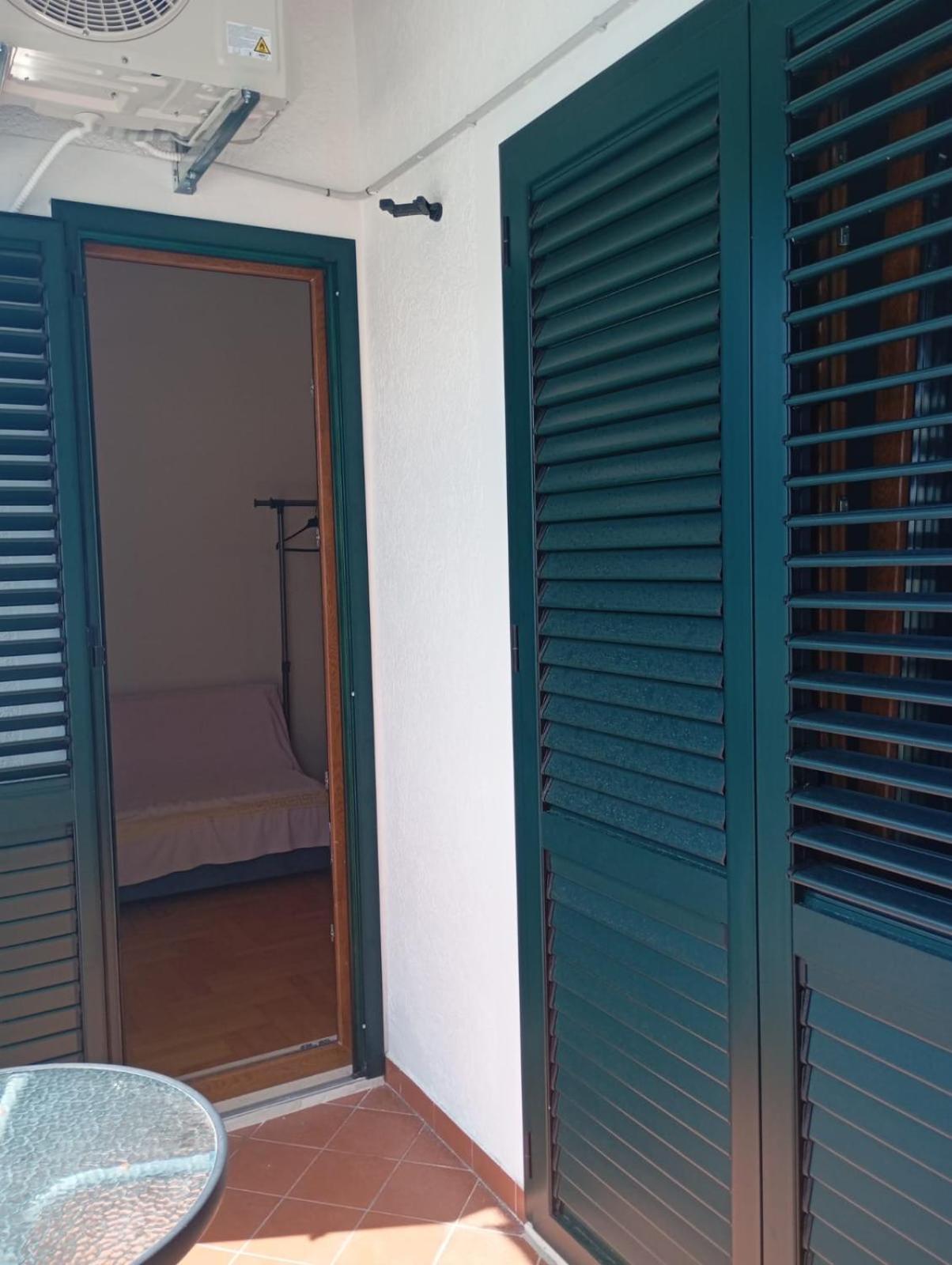 Apartments Cebra