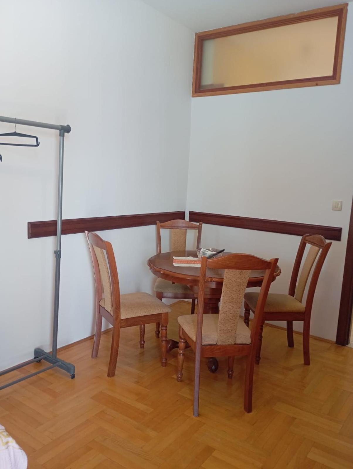 Apartments Cebra