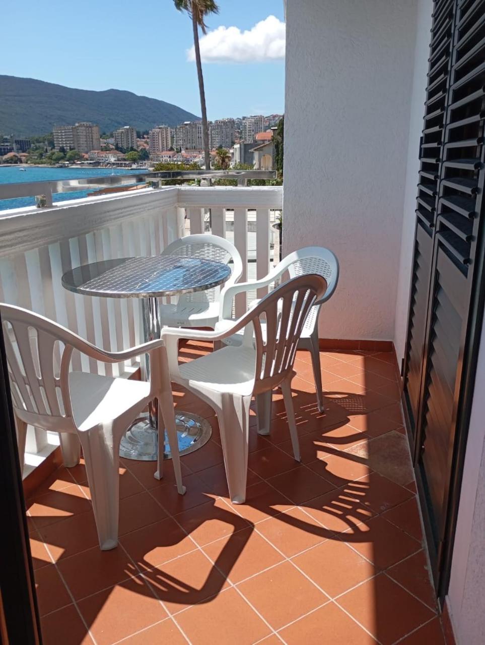 Apartments Cebra