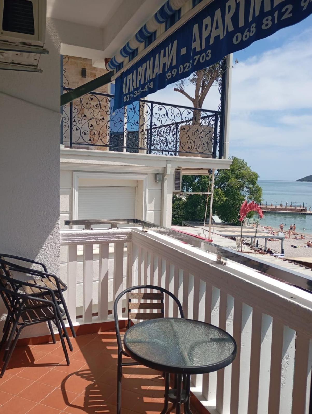 Apartments Cebra