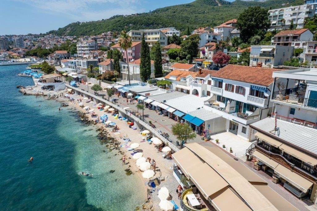 Apartments Cebra