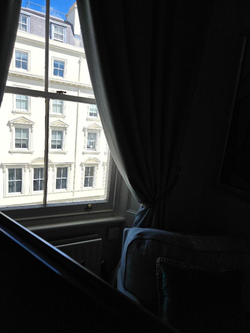 Luxury Flat in South Kensington