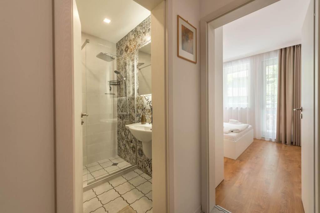 Aquarelle Breeze apartment