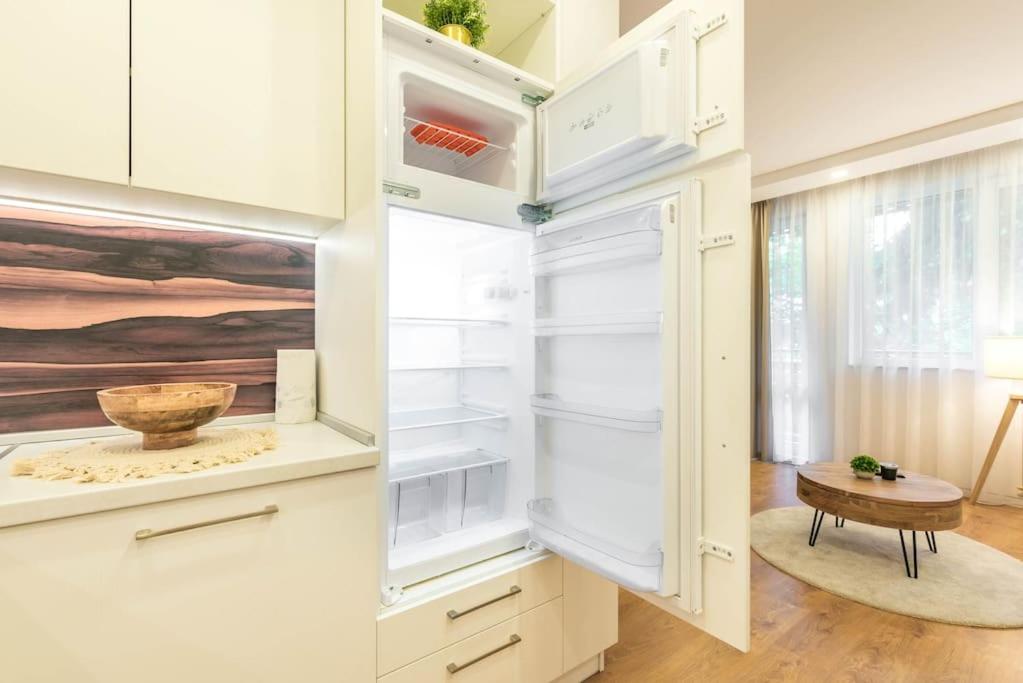 Aquarelle Breeze apartment
