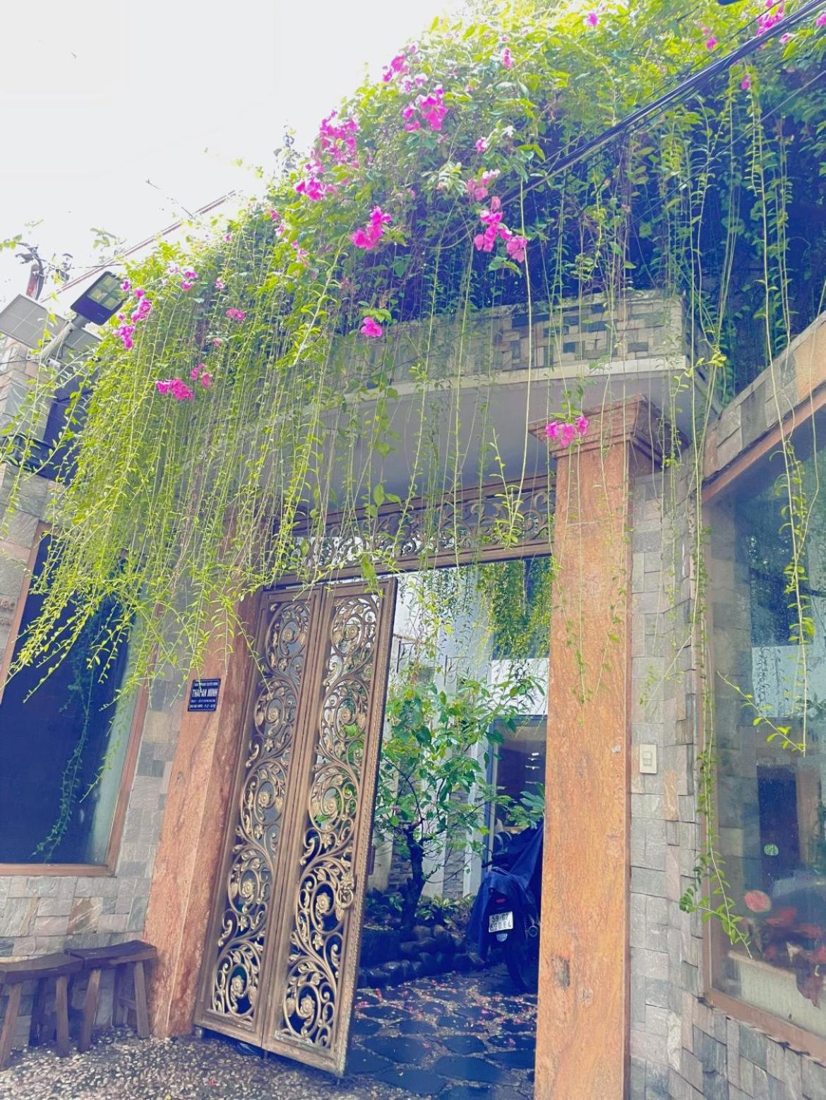 Imai House