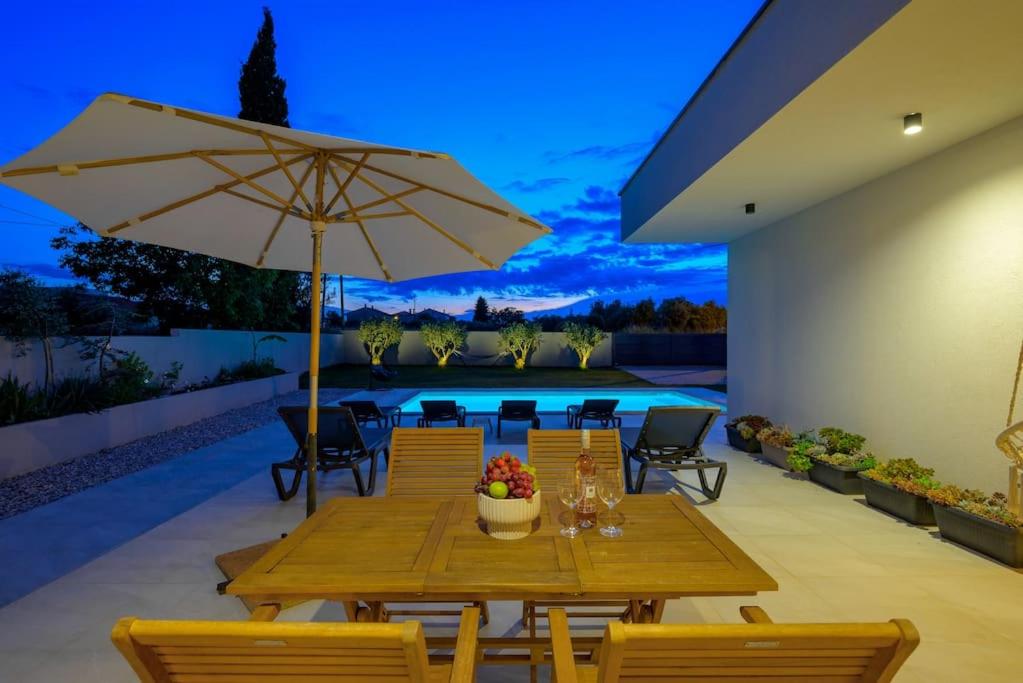Villa Botanica by IstriaLux view 5