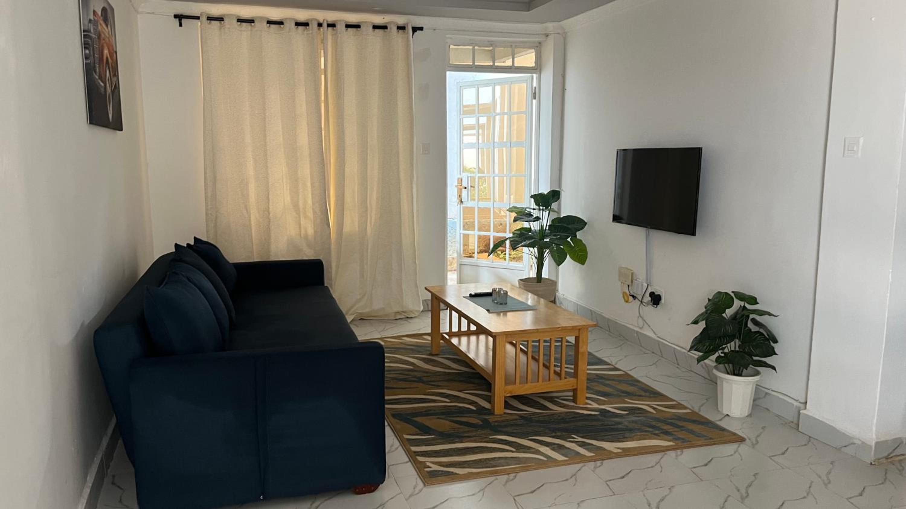 Blue Haven 1 bedroom mountain side Apartment