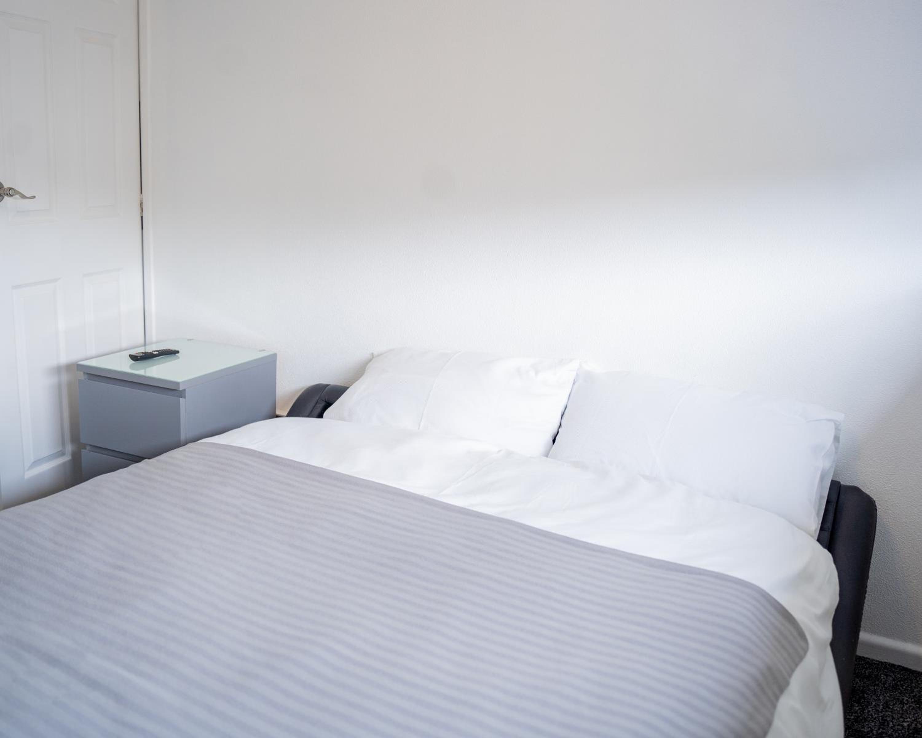 Rent Entire Calmhaven Apartment
