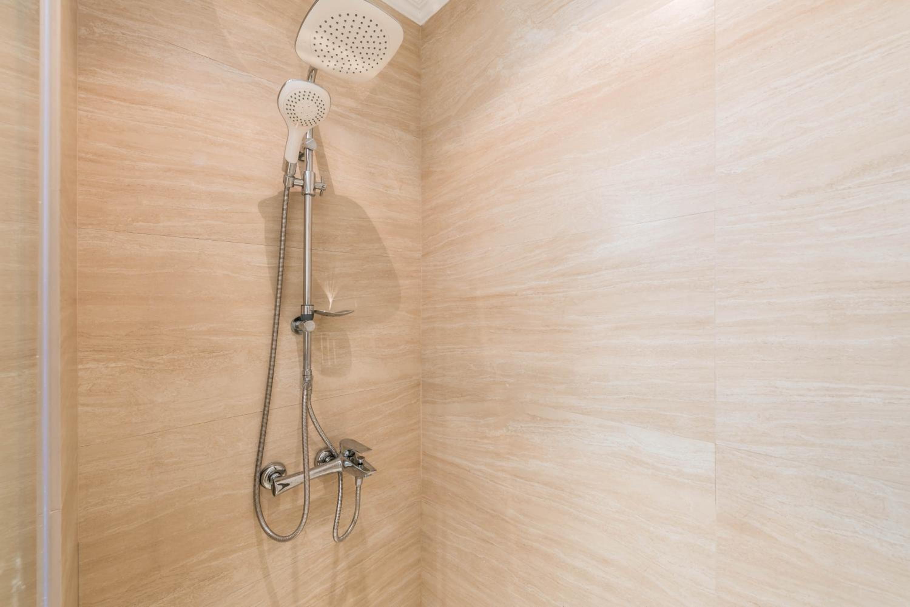 Golden Sands Apartment