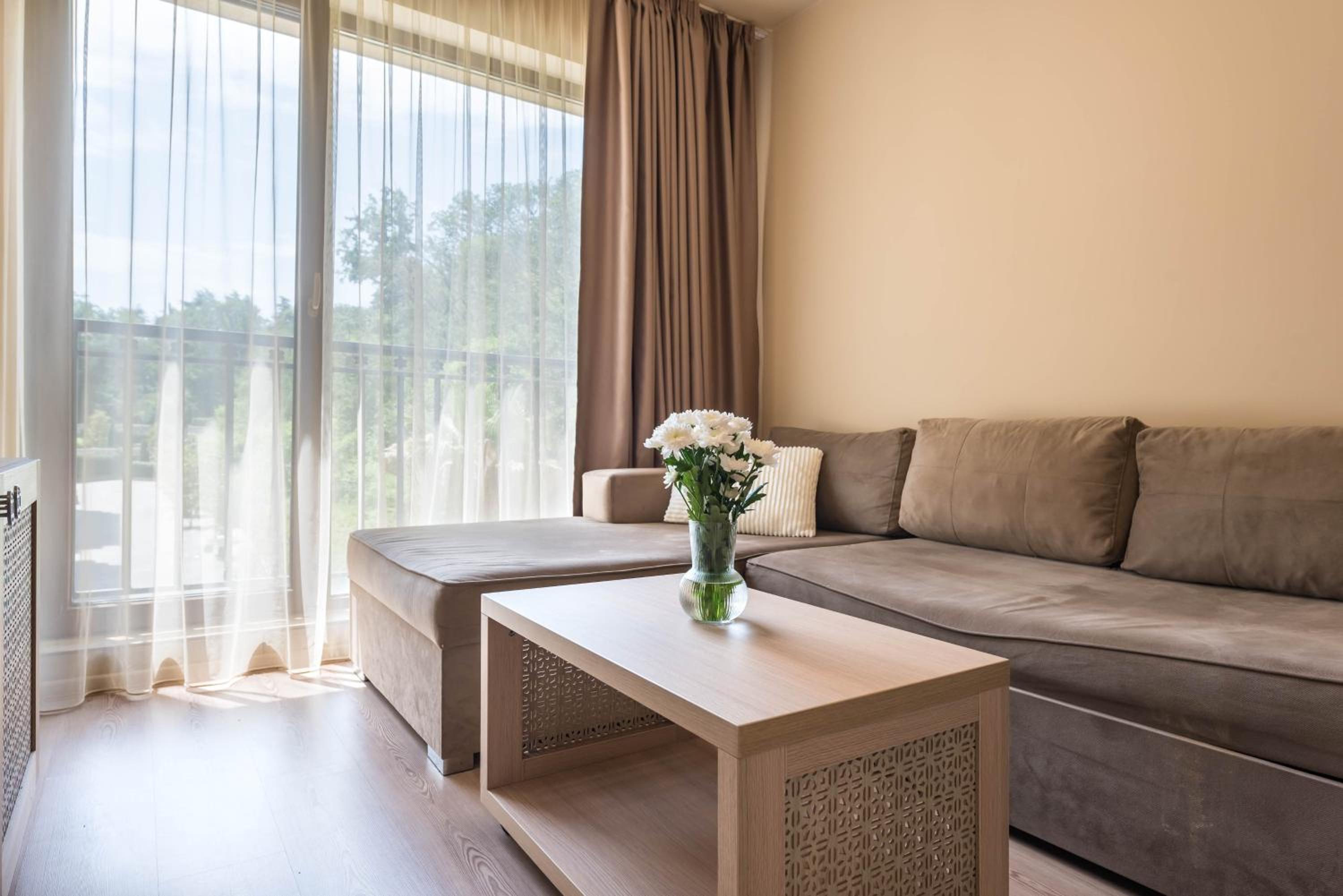Golden Sands Apartment