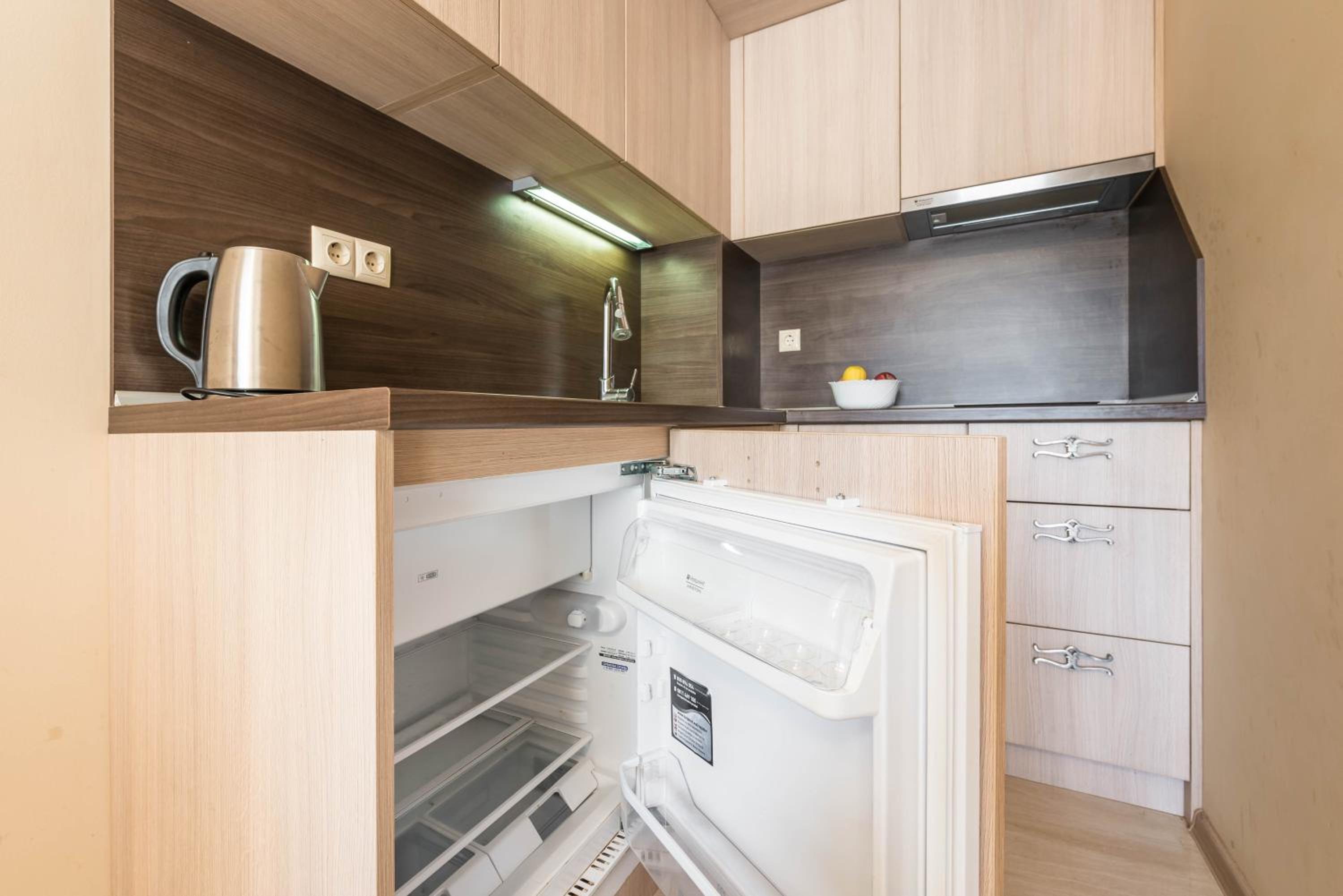 Golden Sands Apartment