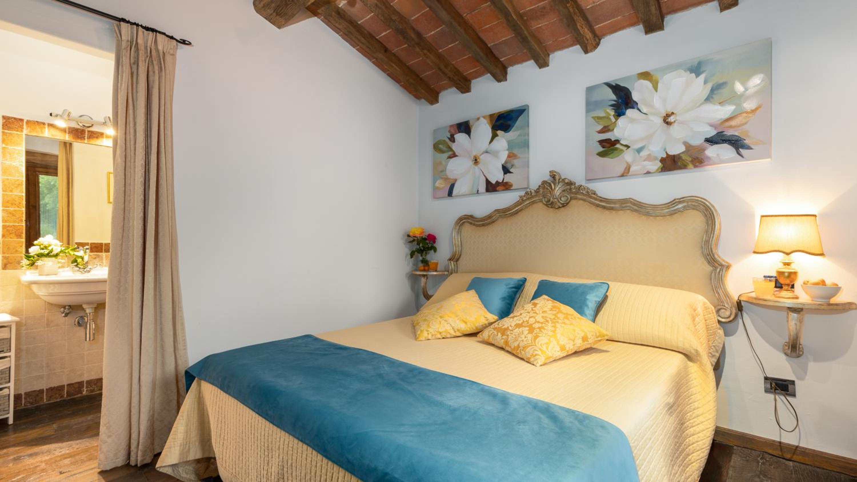 Cortona Vacations - IL ROMITOIO 12, Emma Villas - Property Image 9