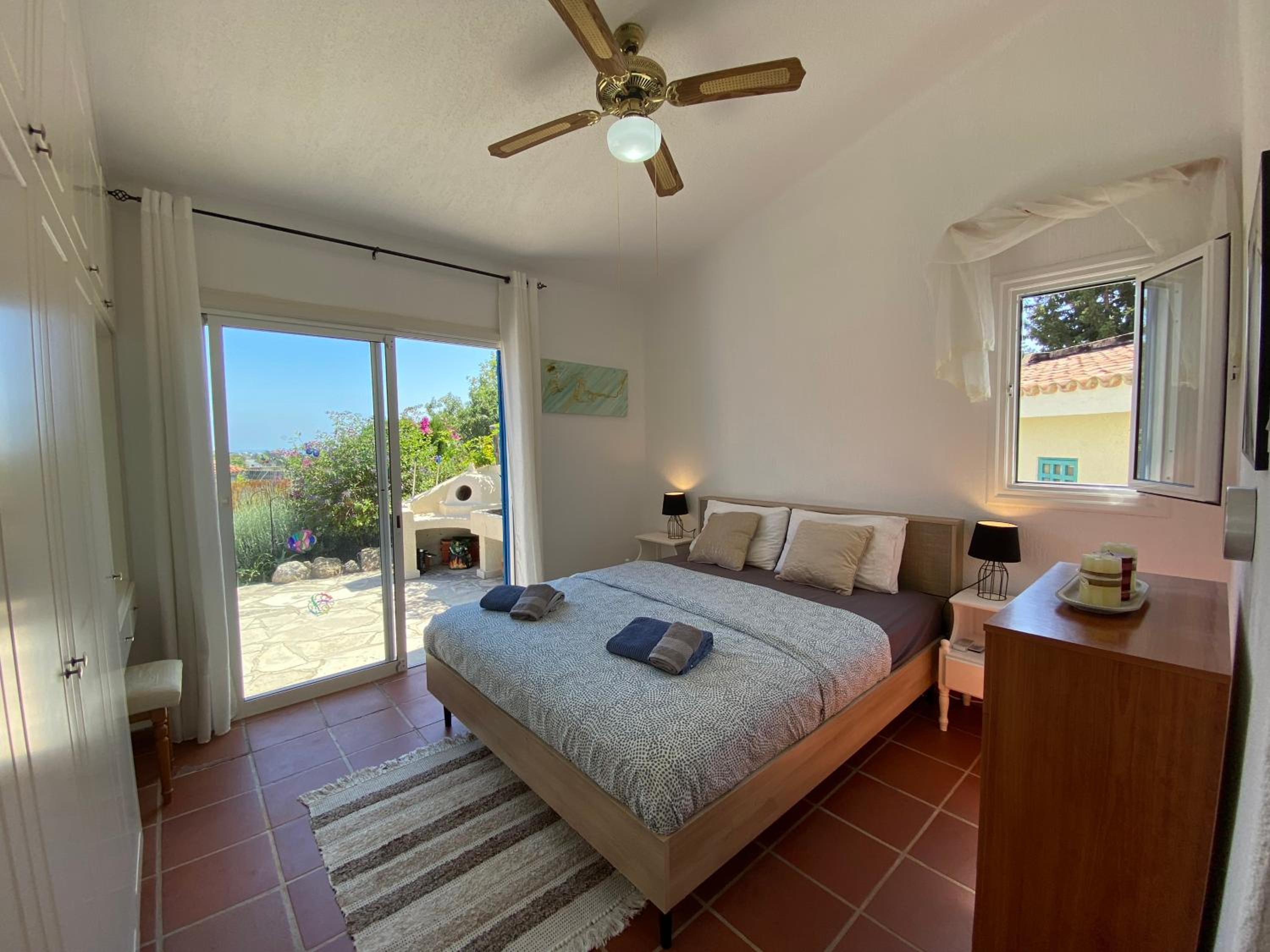 Mediterranean Cottage, Sea View, Great Location