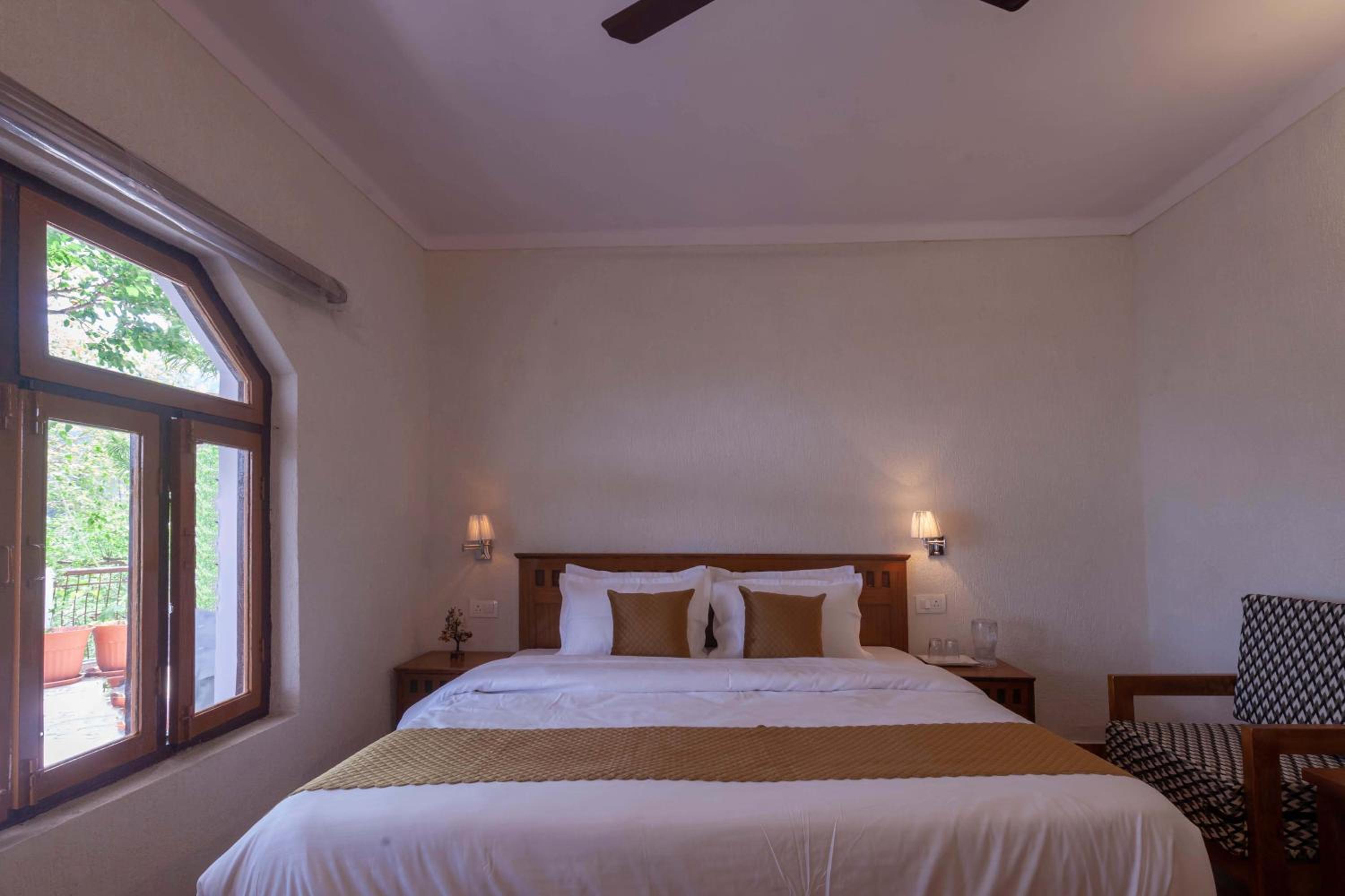 Alaya Stays Amara Dawn 4-BHK Villa in Nainital