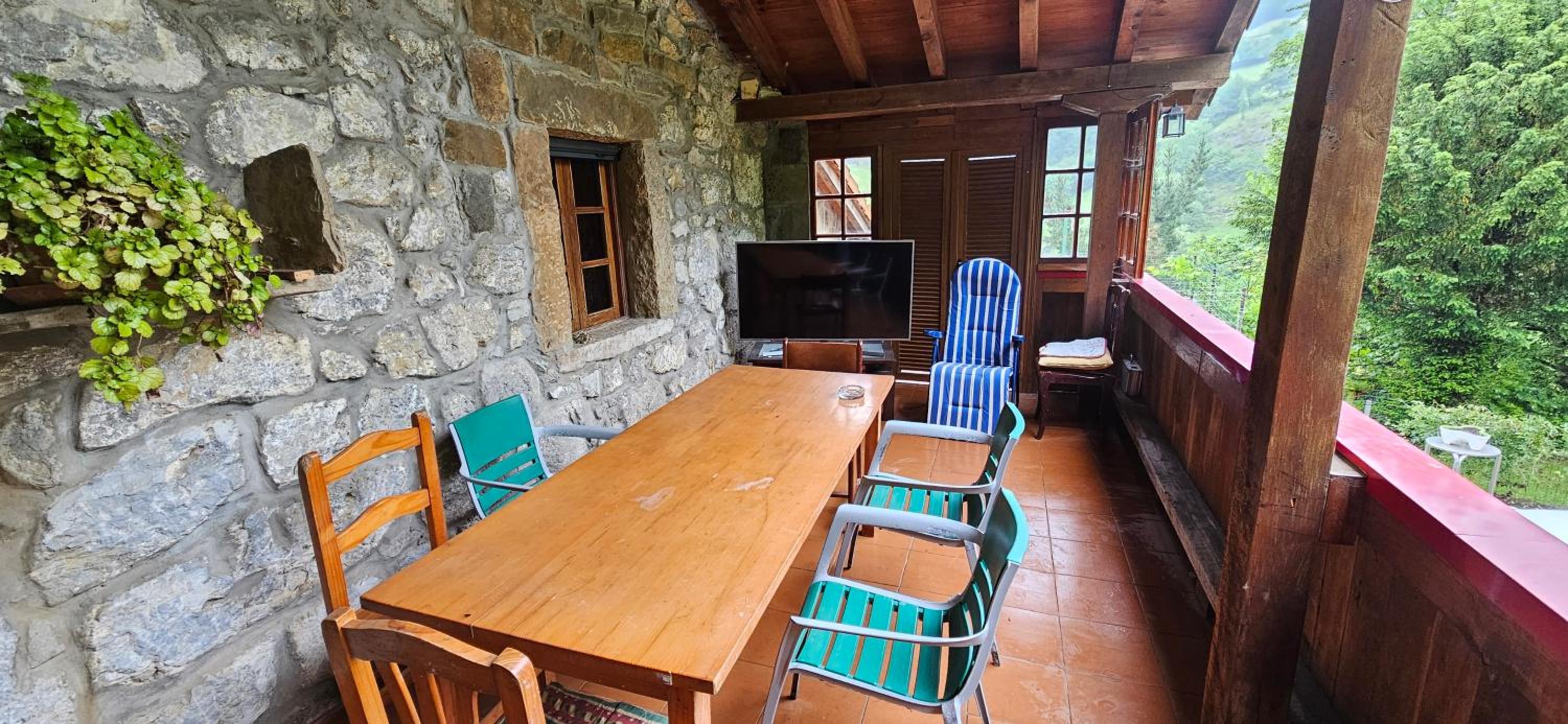 Finca la Vegacha casa tradicional pasiega