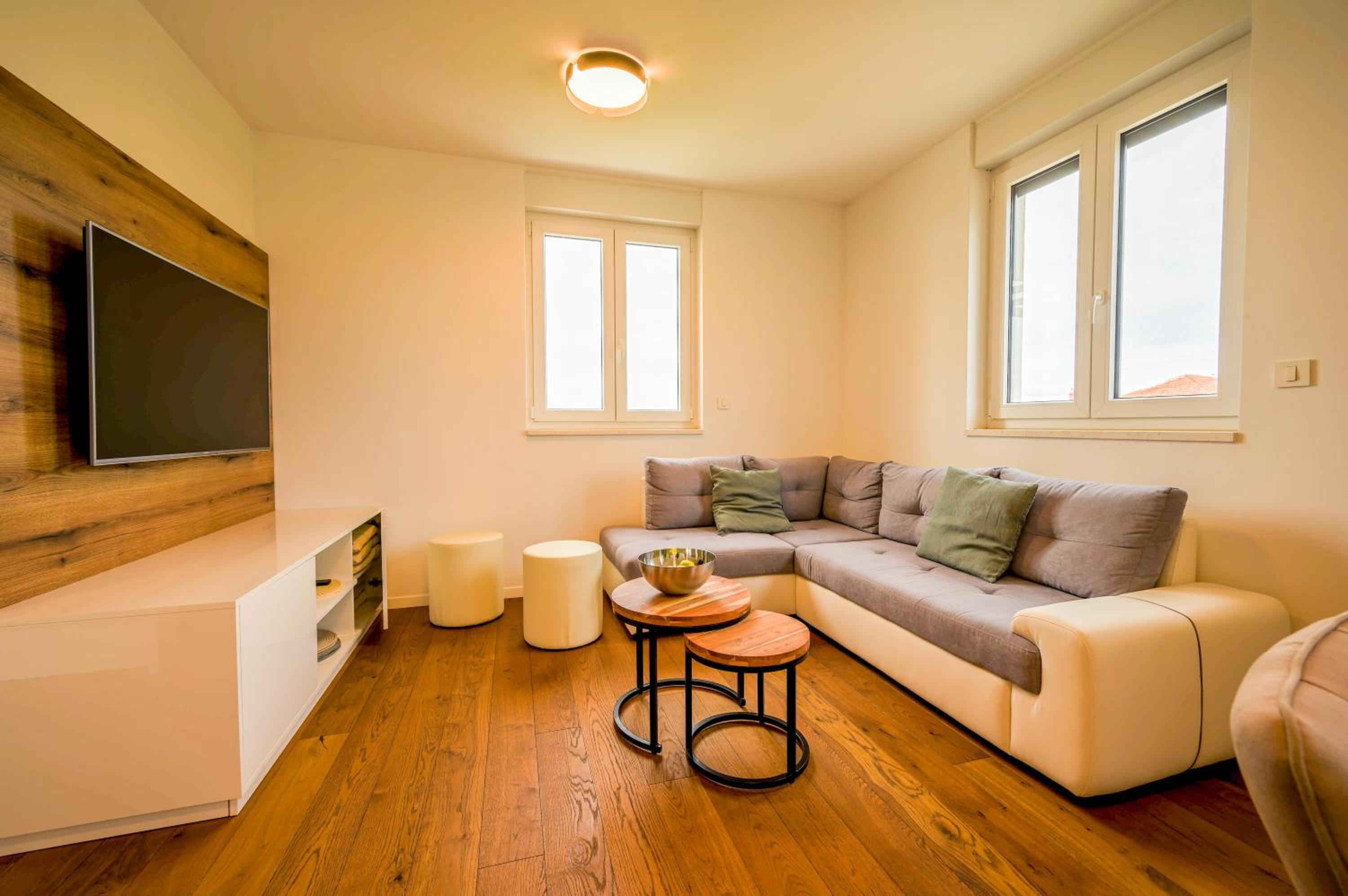 Apartment Široko