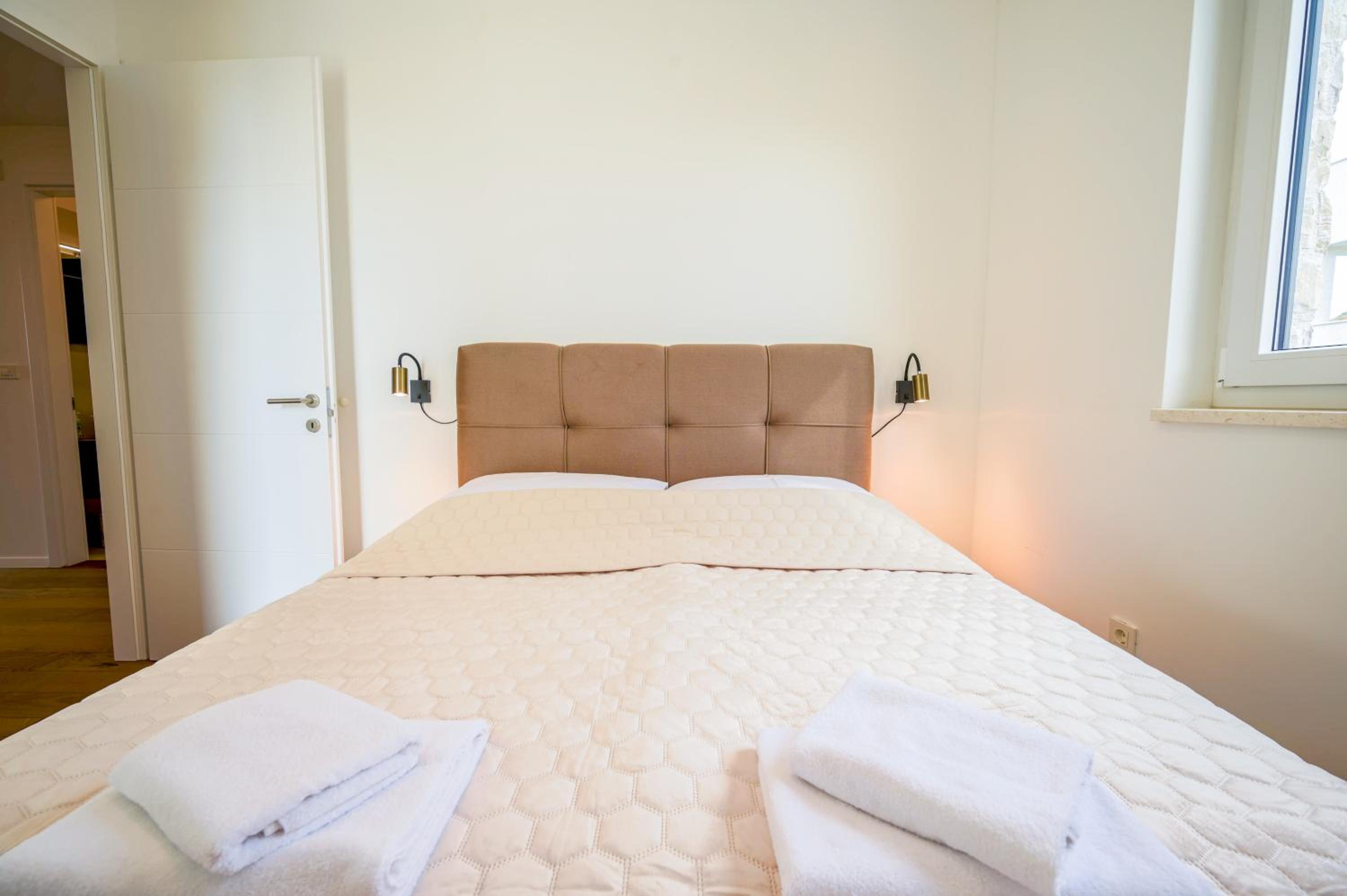 Apartment Široko