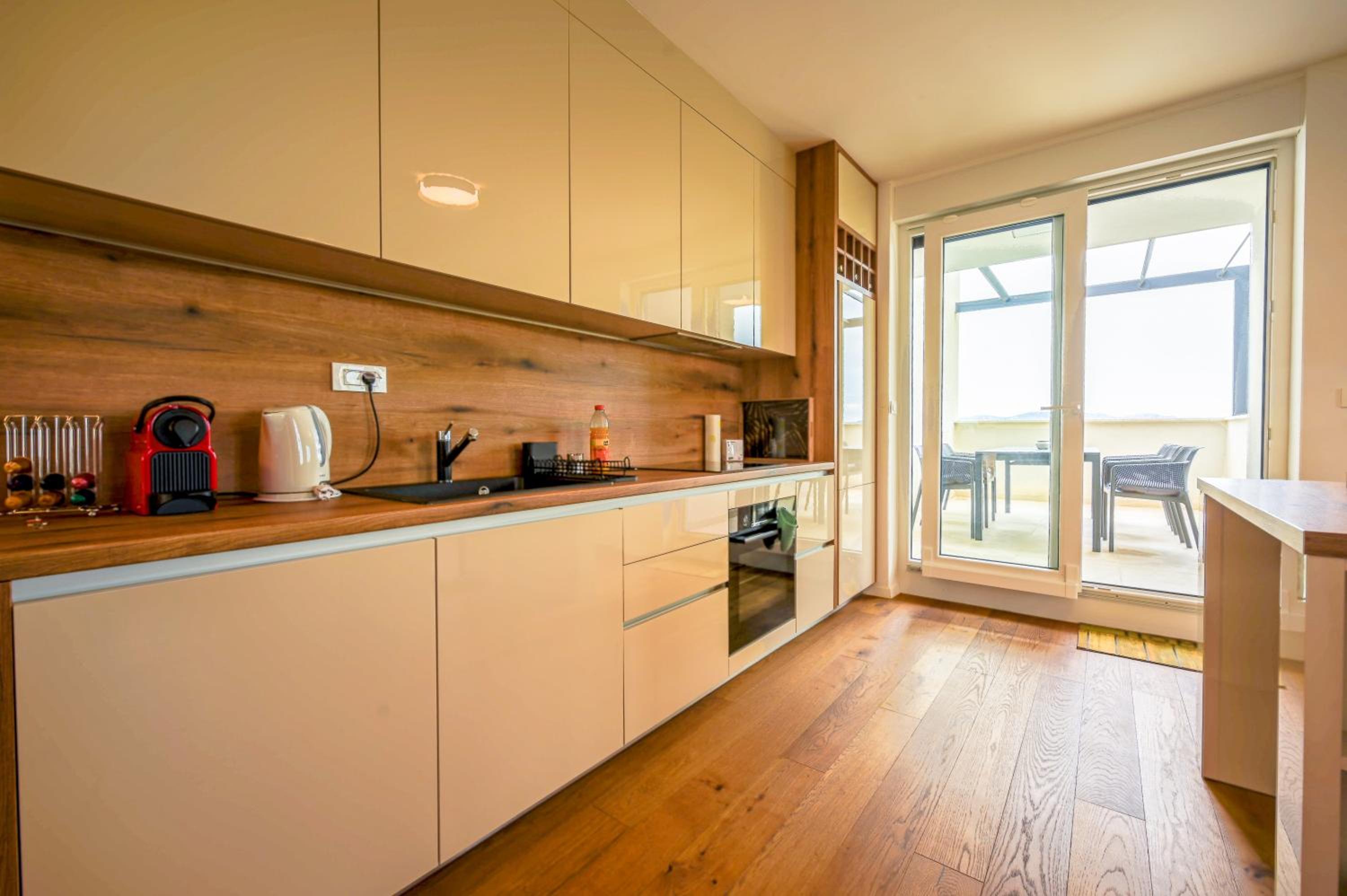 Apartment Široko