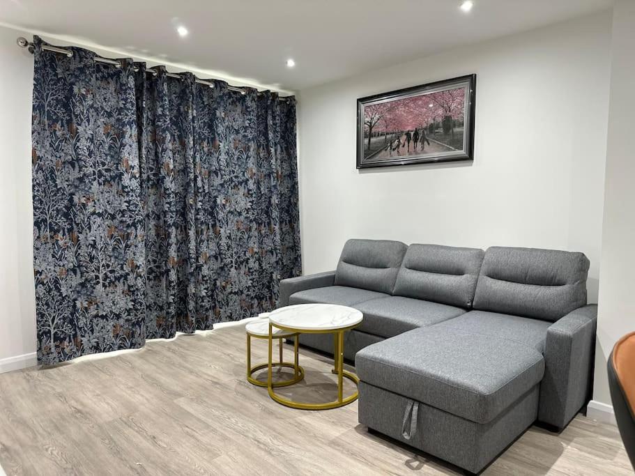Aqua Dreams -Serviced Luxury Apartment, Coyles Place at Portland 88