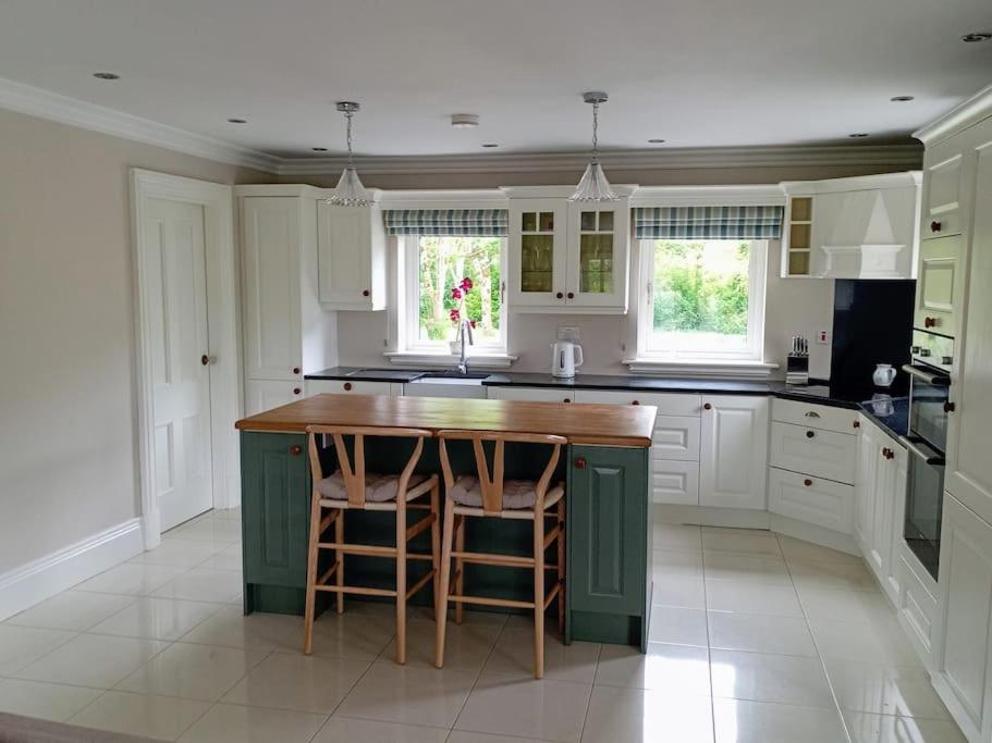 Conveniently located house to enjoy all of Kerry view 2